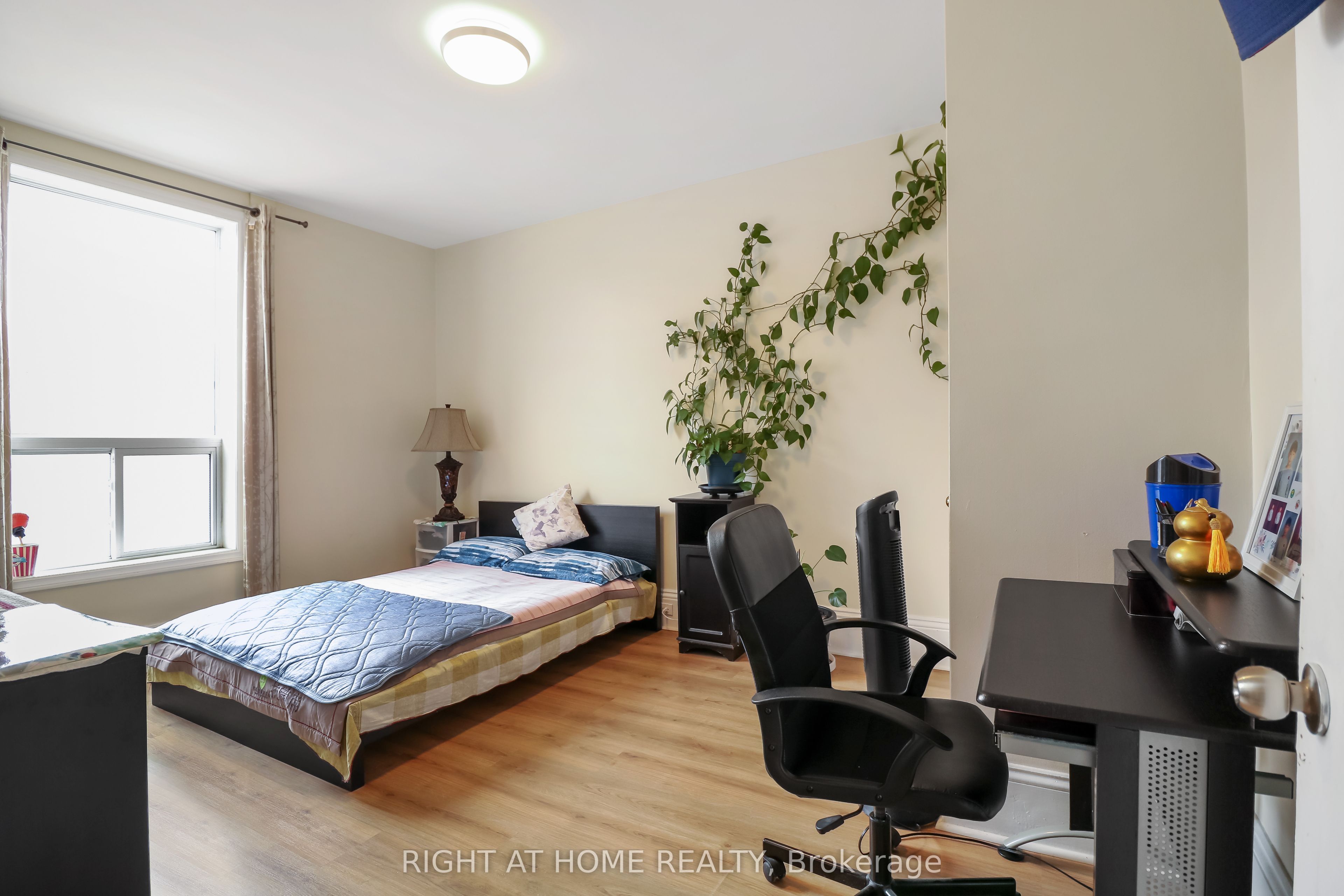 508 Rideau Street Property Photo 9