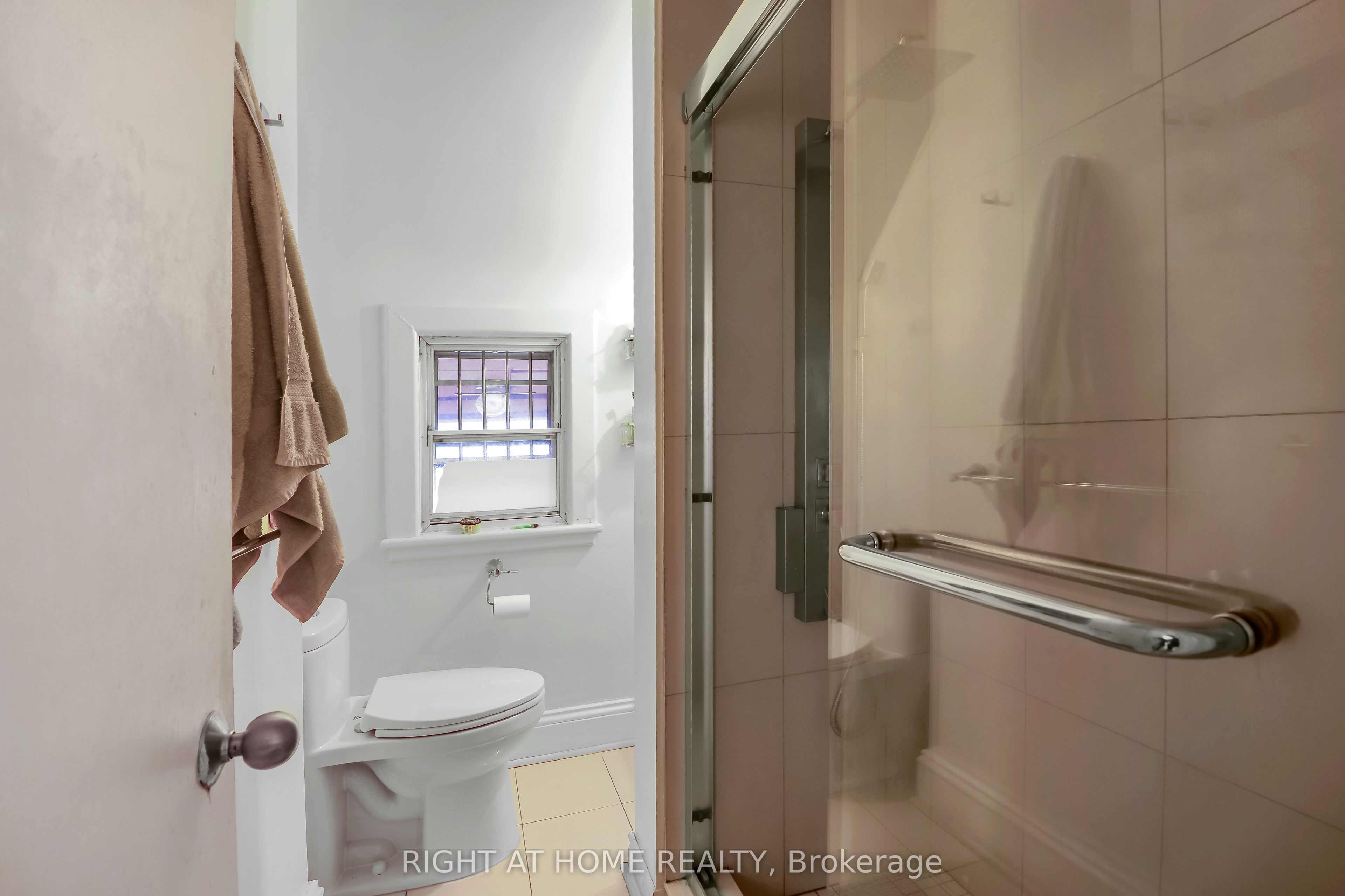 508 Rideau Street Property Photo 11