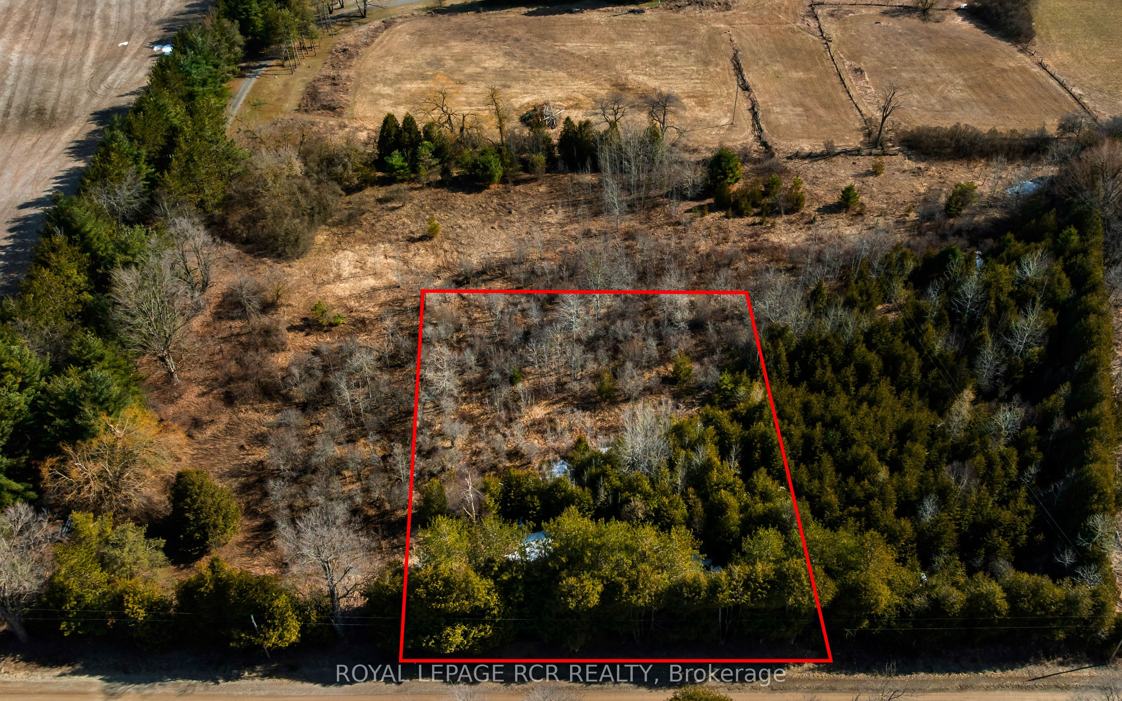0 Third Line Property Photo 2