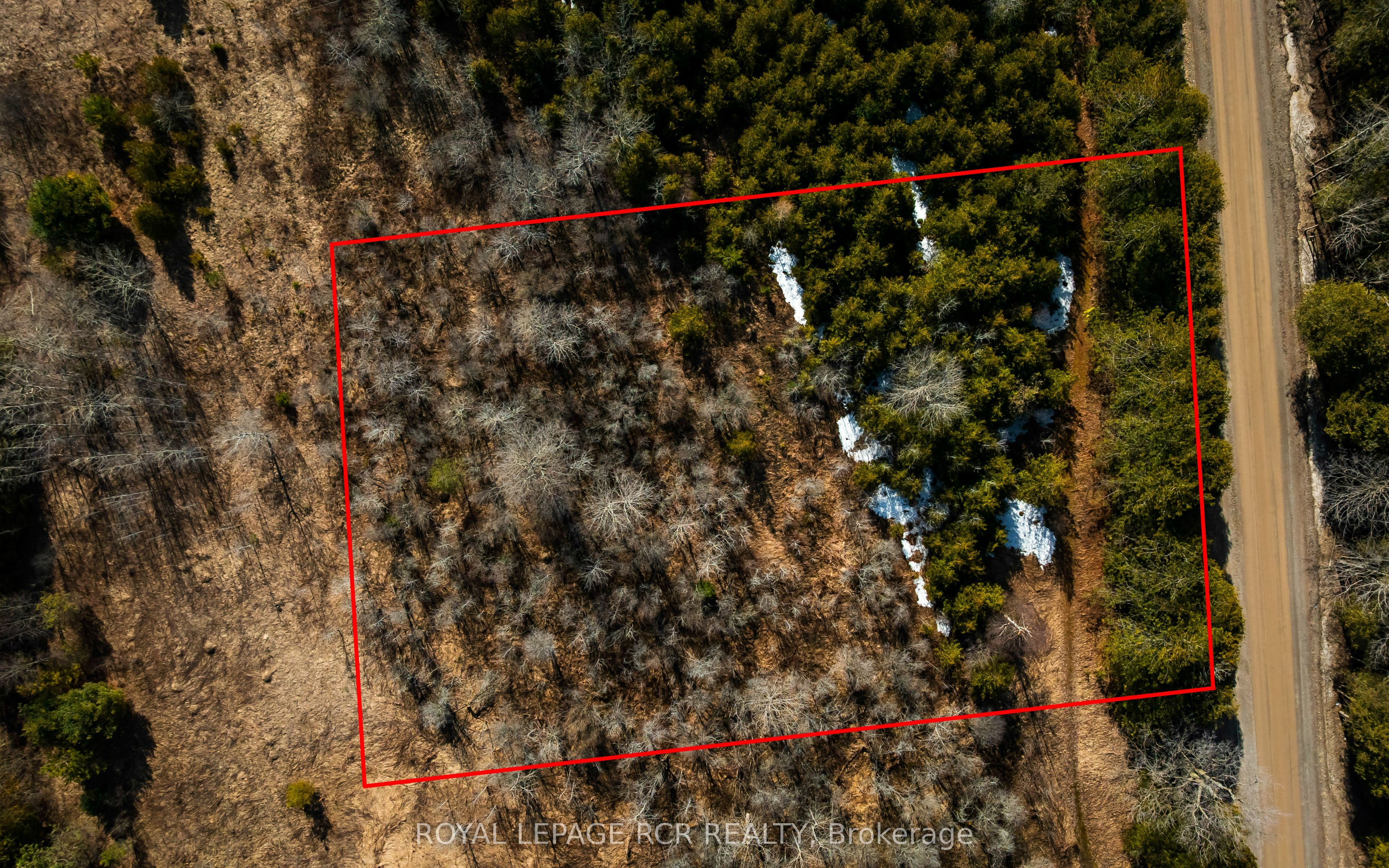 0 Third Line Property Photo 6
