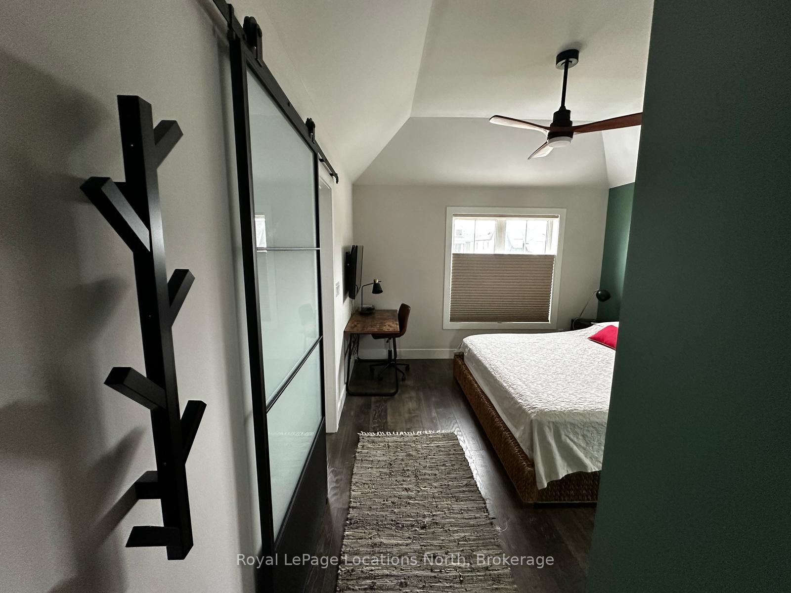 195 St Property Photo 15