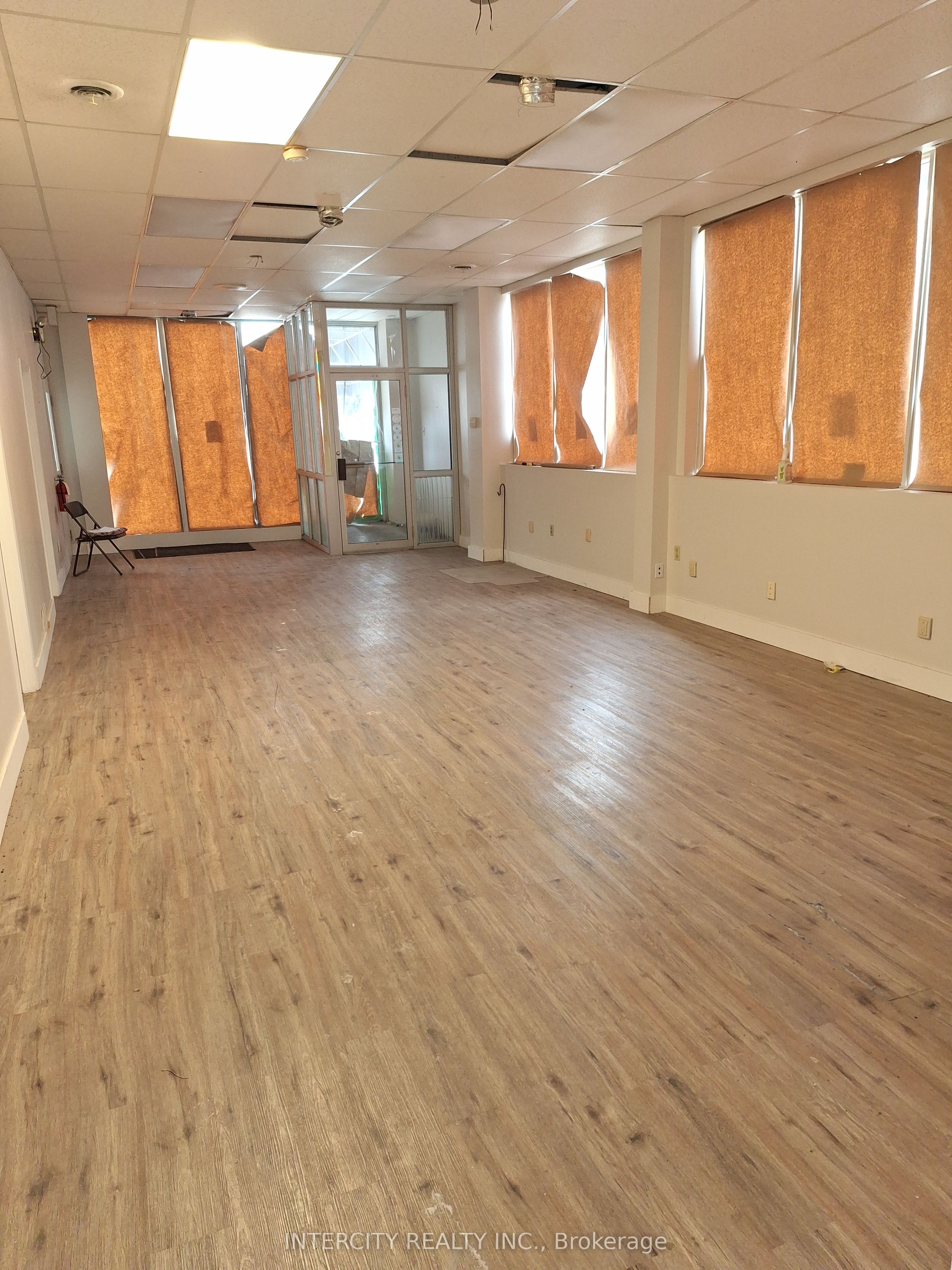4 Centre Street Property Photo 3