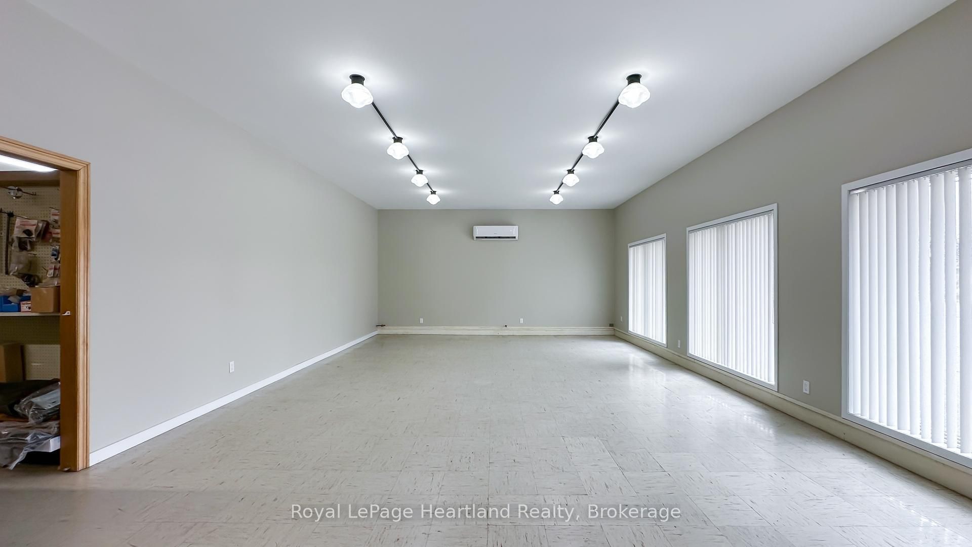 262 Bayfield Road Property Photo 3