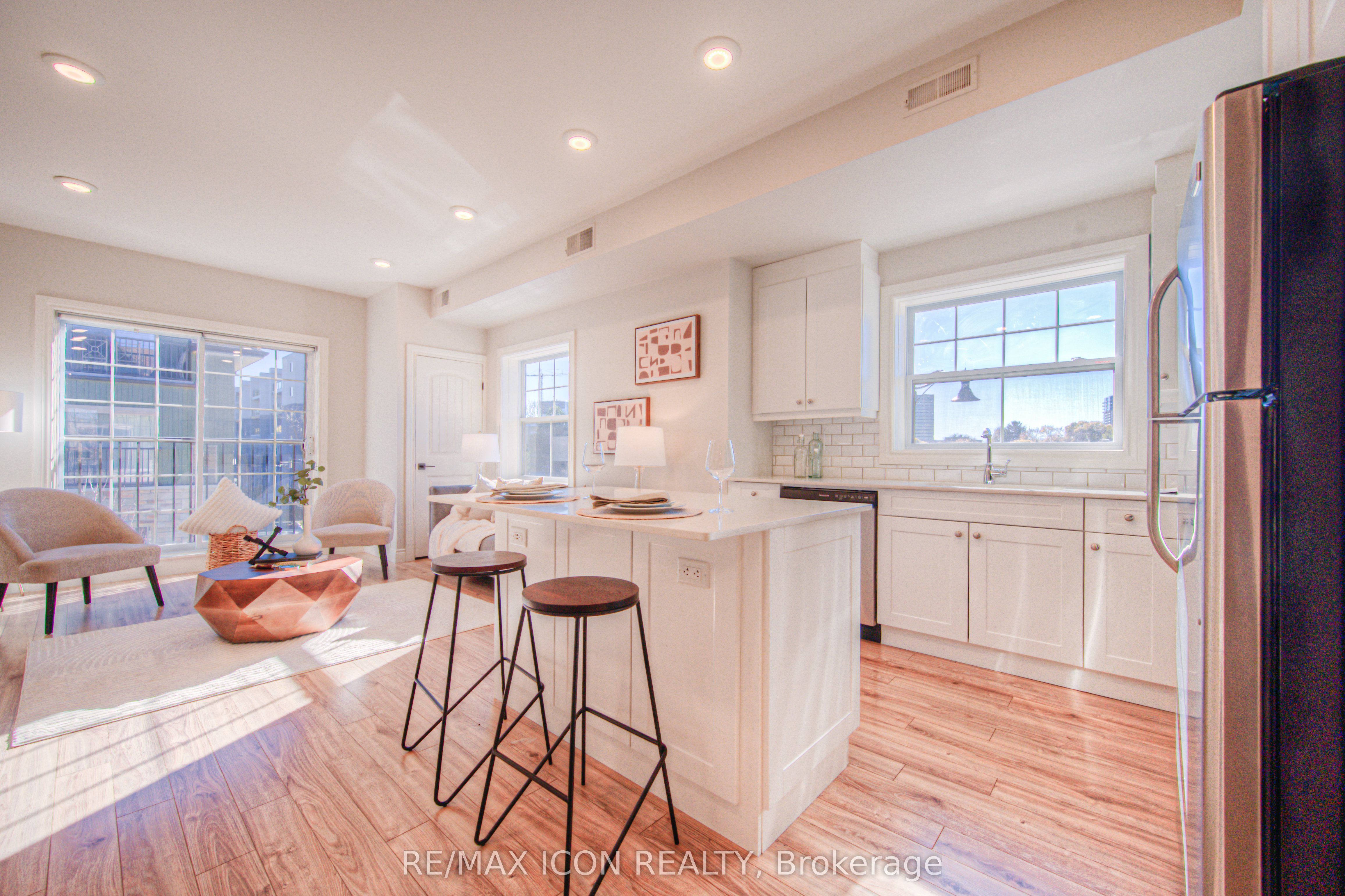 #b301 - 112 Union Street Property Photo 9