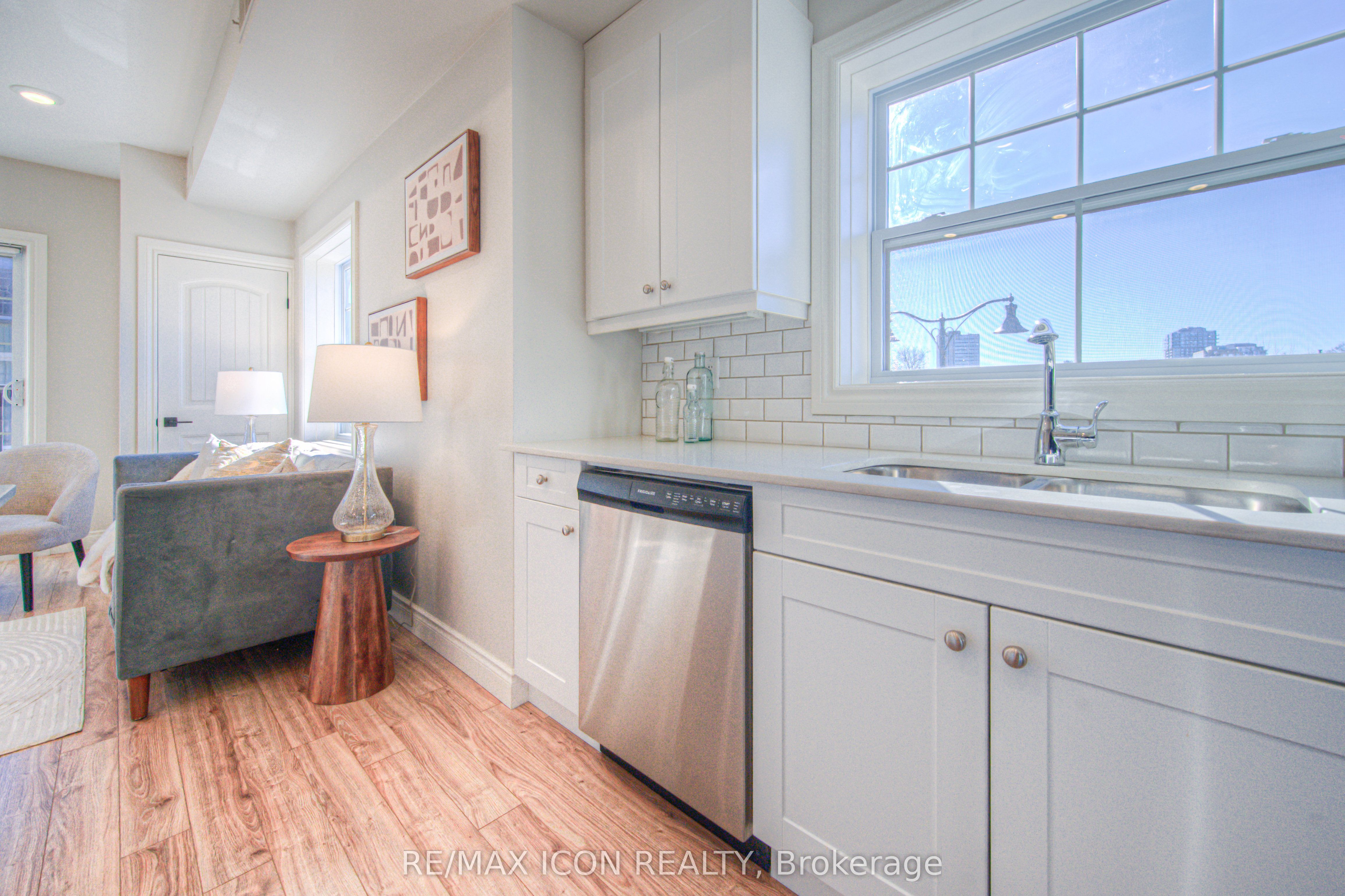 #b301 - 112 Union Street Property Photo 14