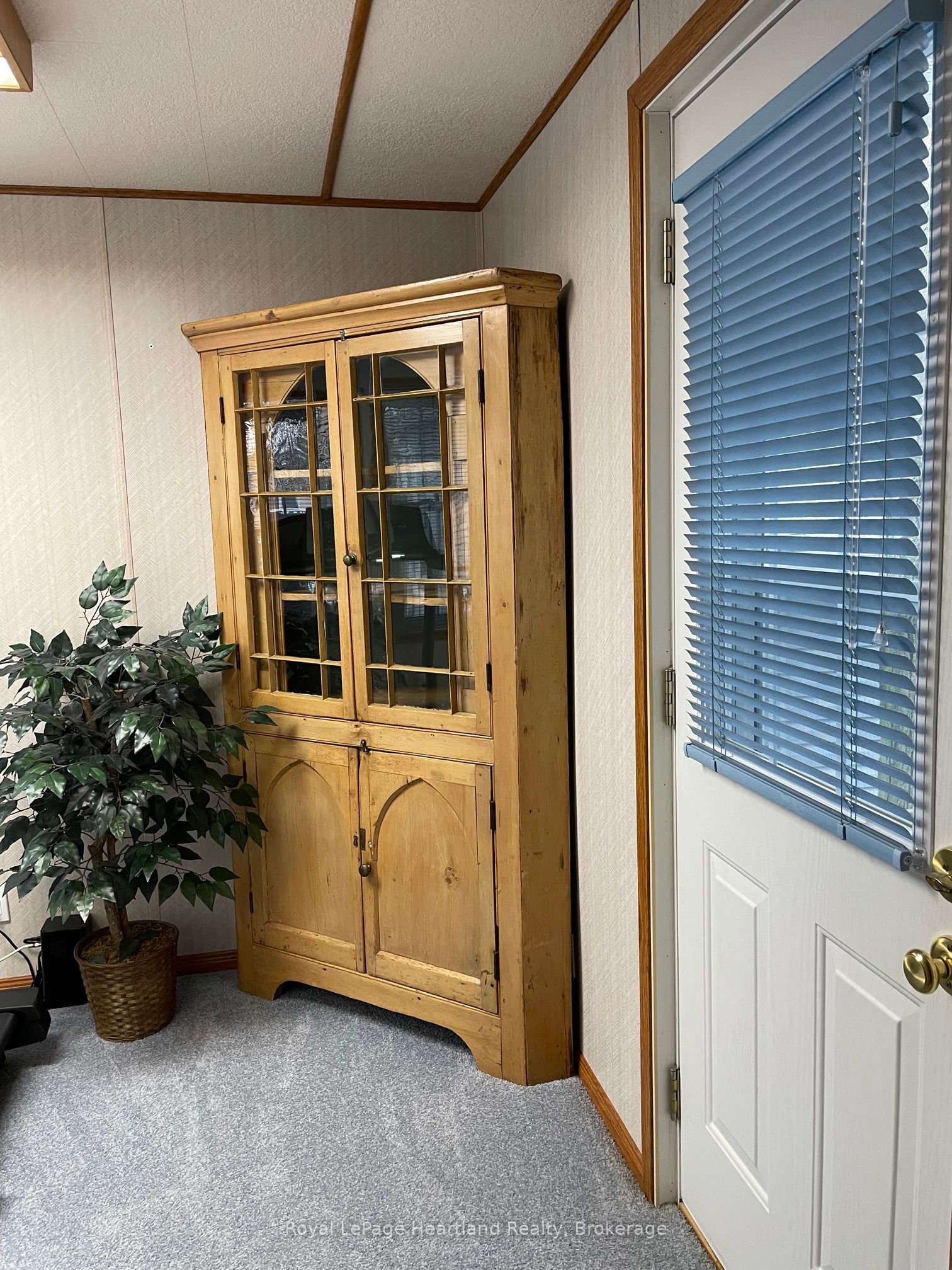 65 Cherokee Lane Property Photo 14