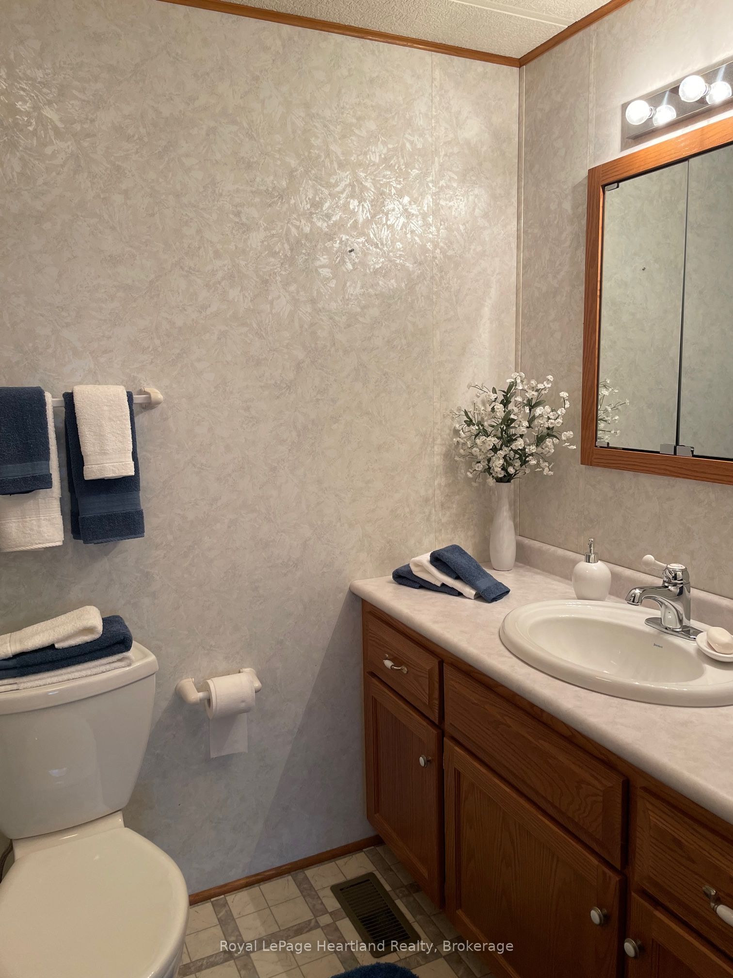 65 Cherokee Lane Property Photo 24