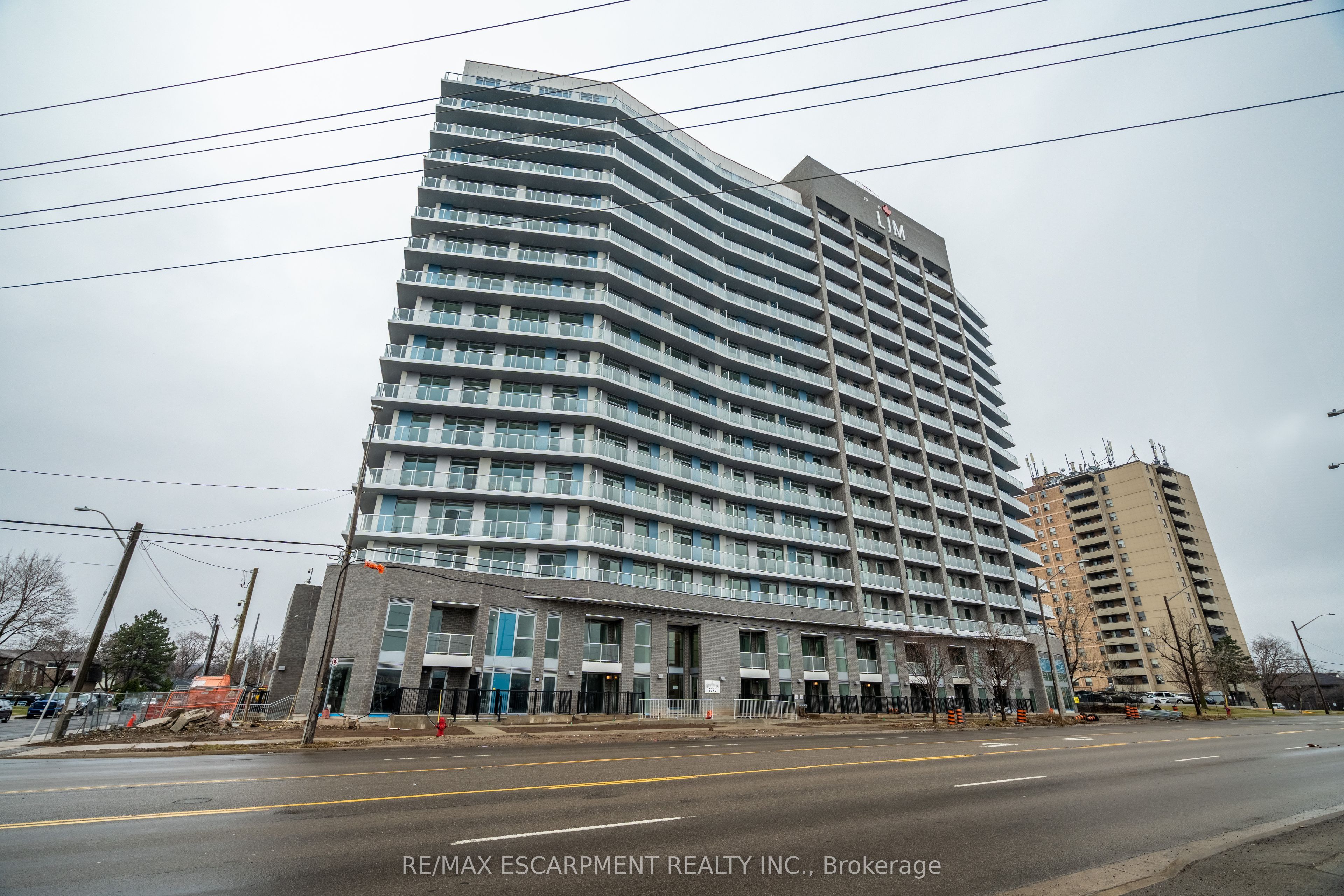 #1002 - 2782 Barton Street Property Photo 1