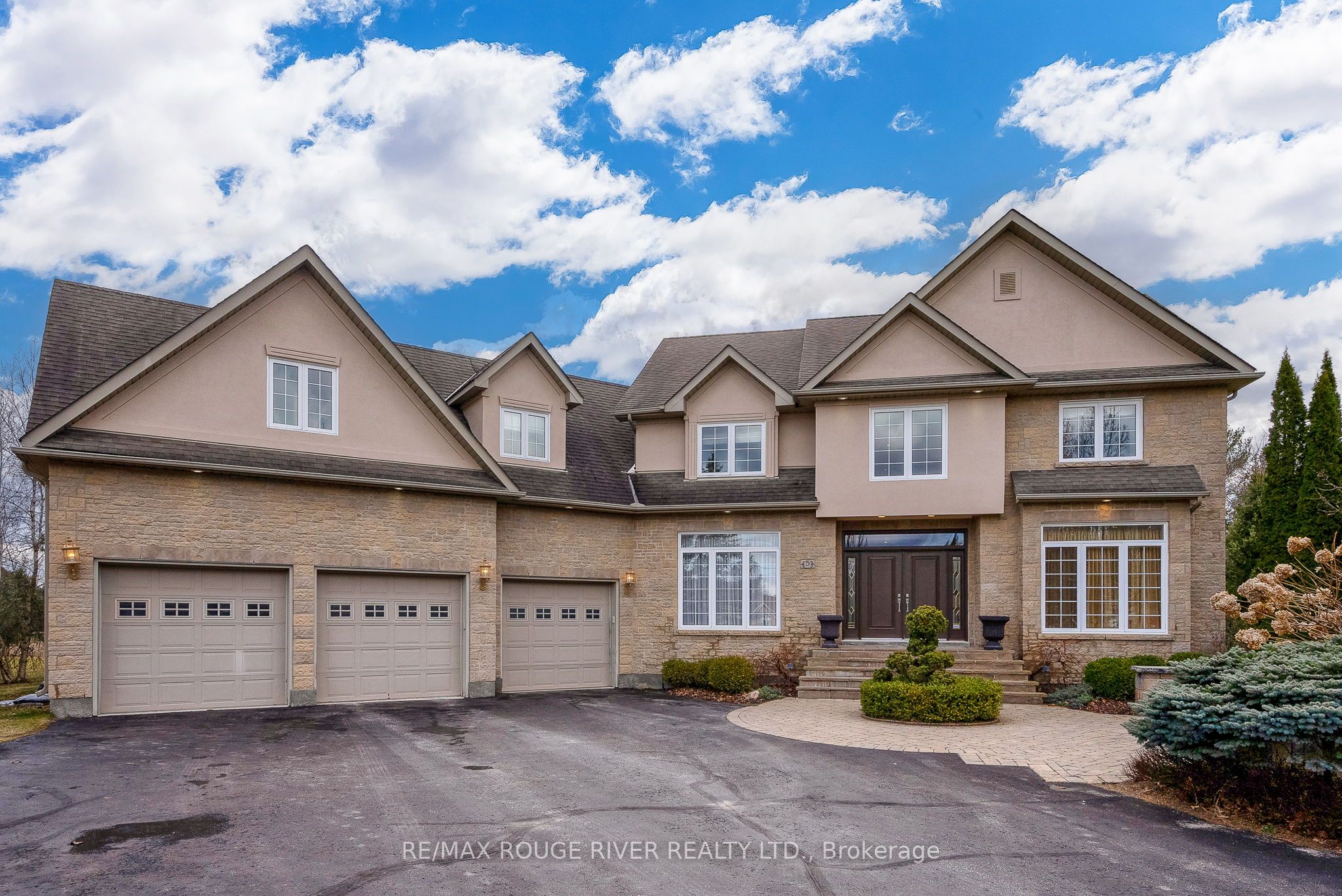 5 Lynden Court Property Photo 1