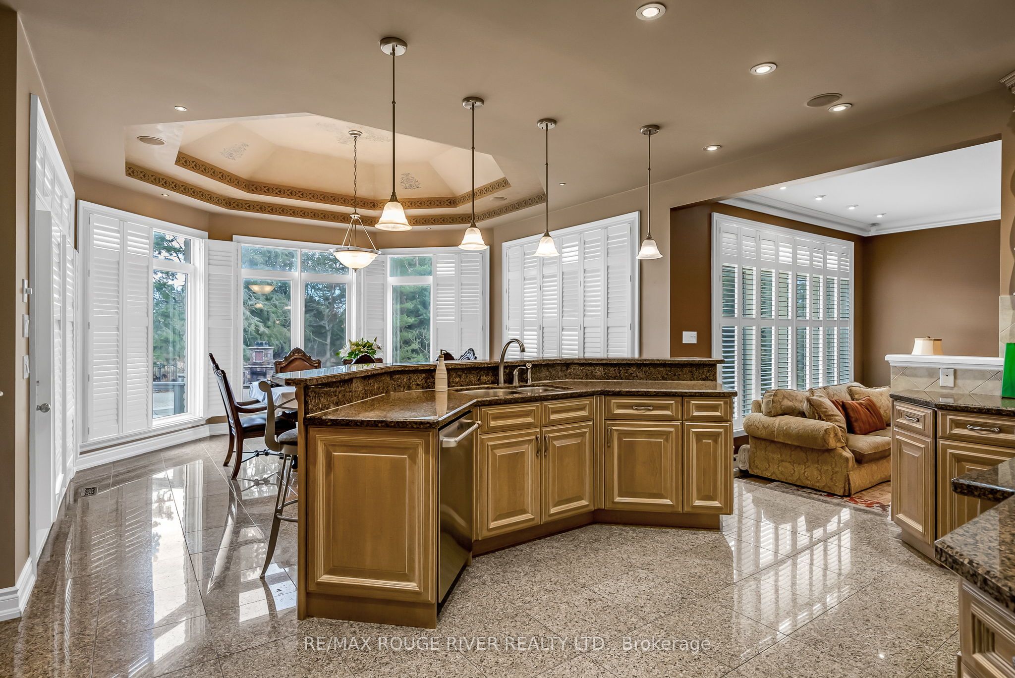 5 Lynden Court Property Photo 11