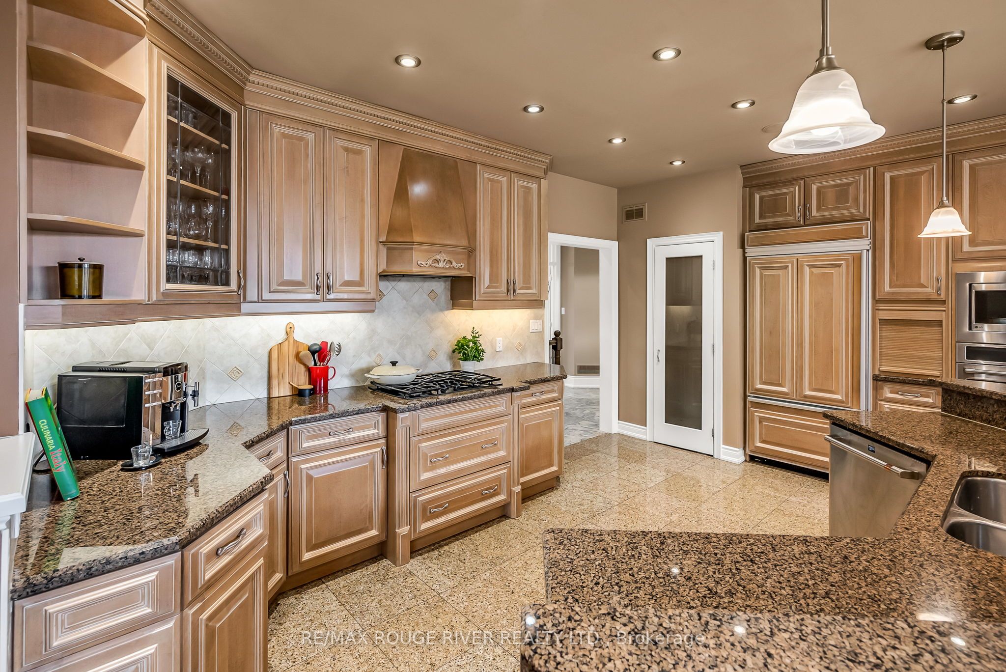 5 Lynden Court Property Photo 12