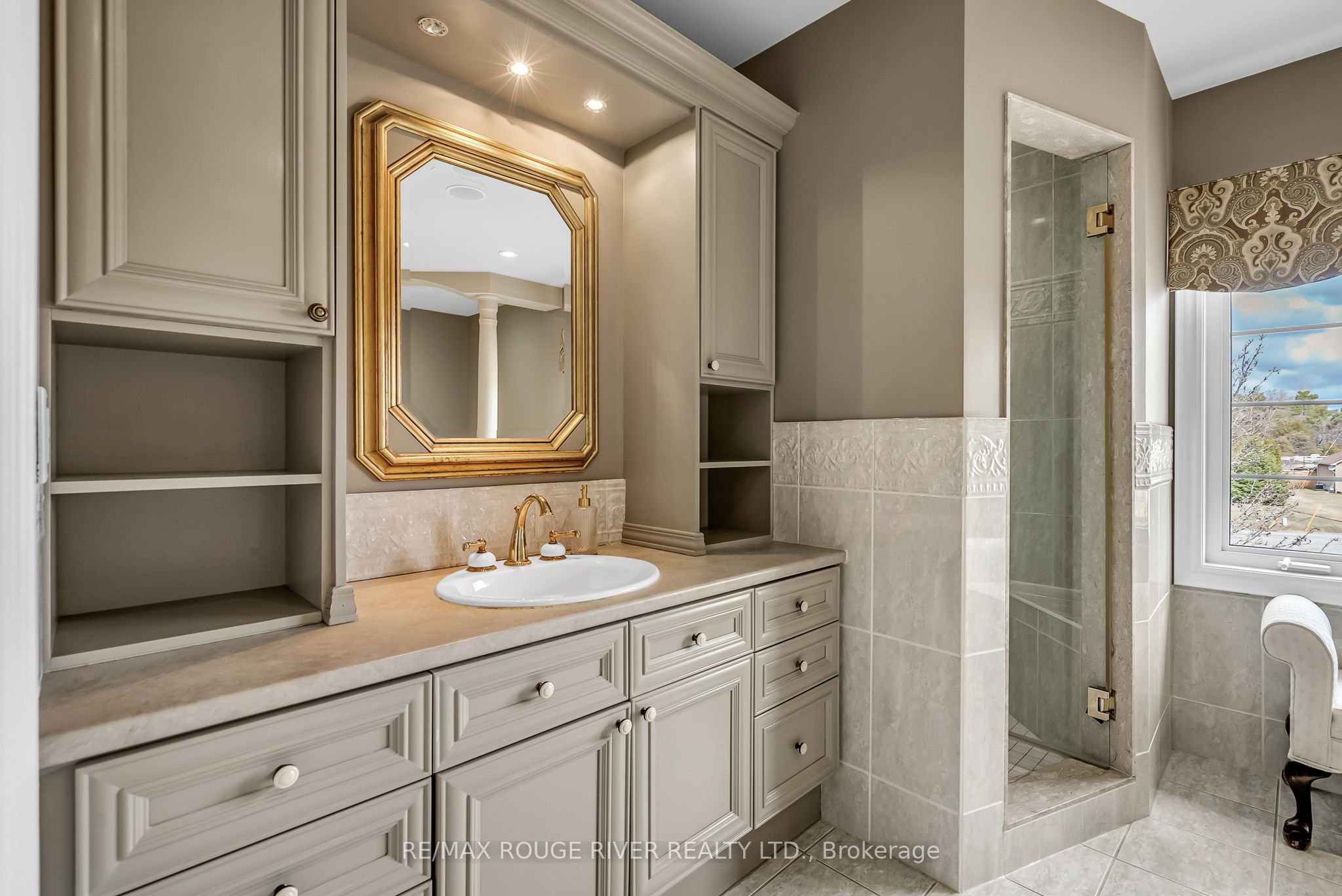 5 Lynden Court Property Photo 30