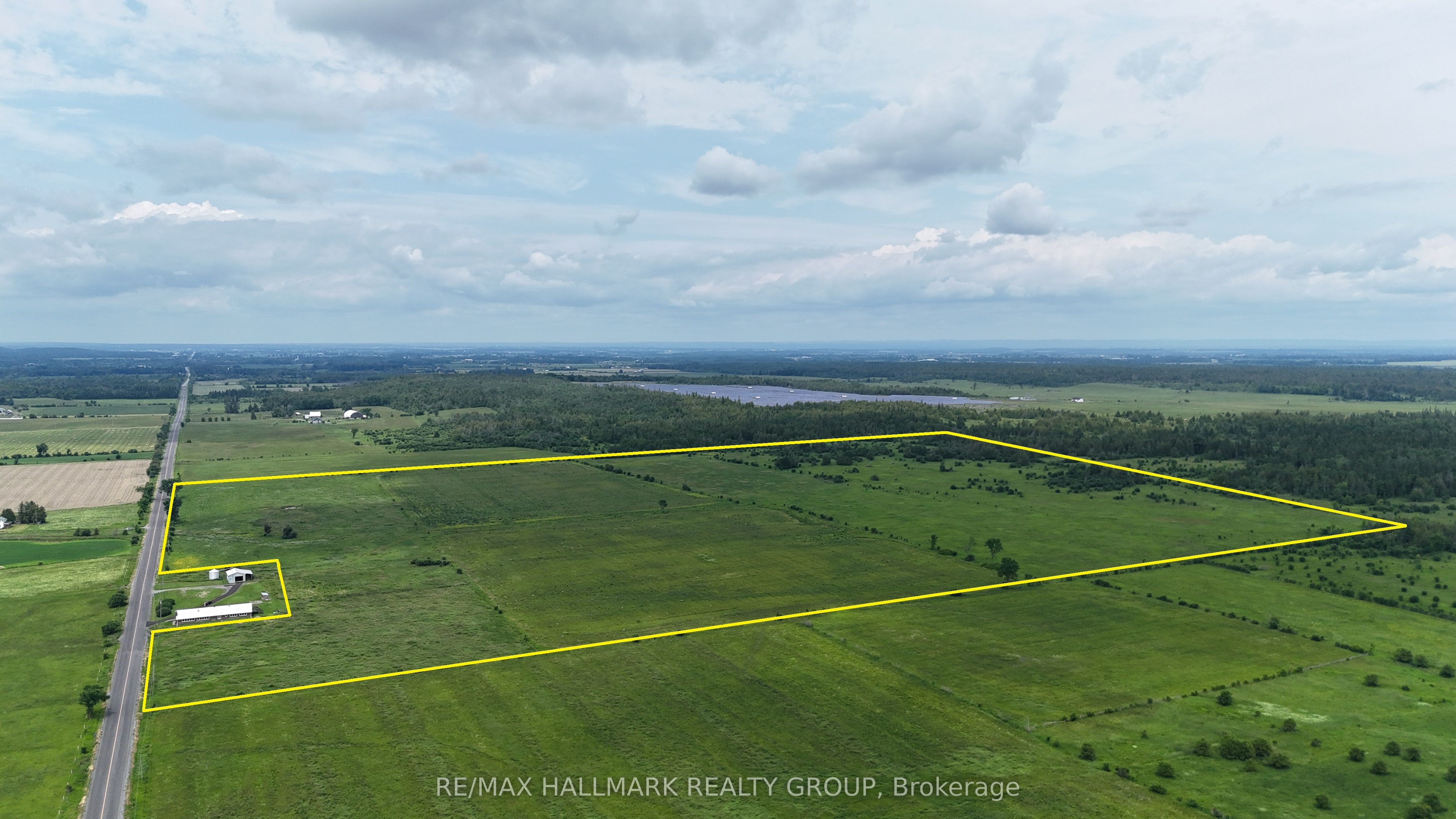 780 Blakeney Rd Property Photo 3
