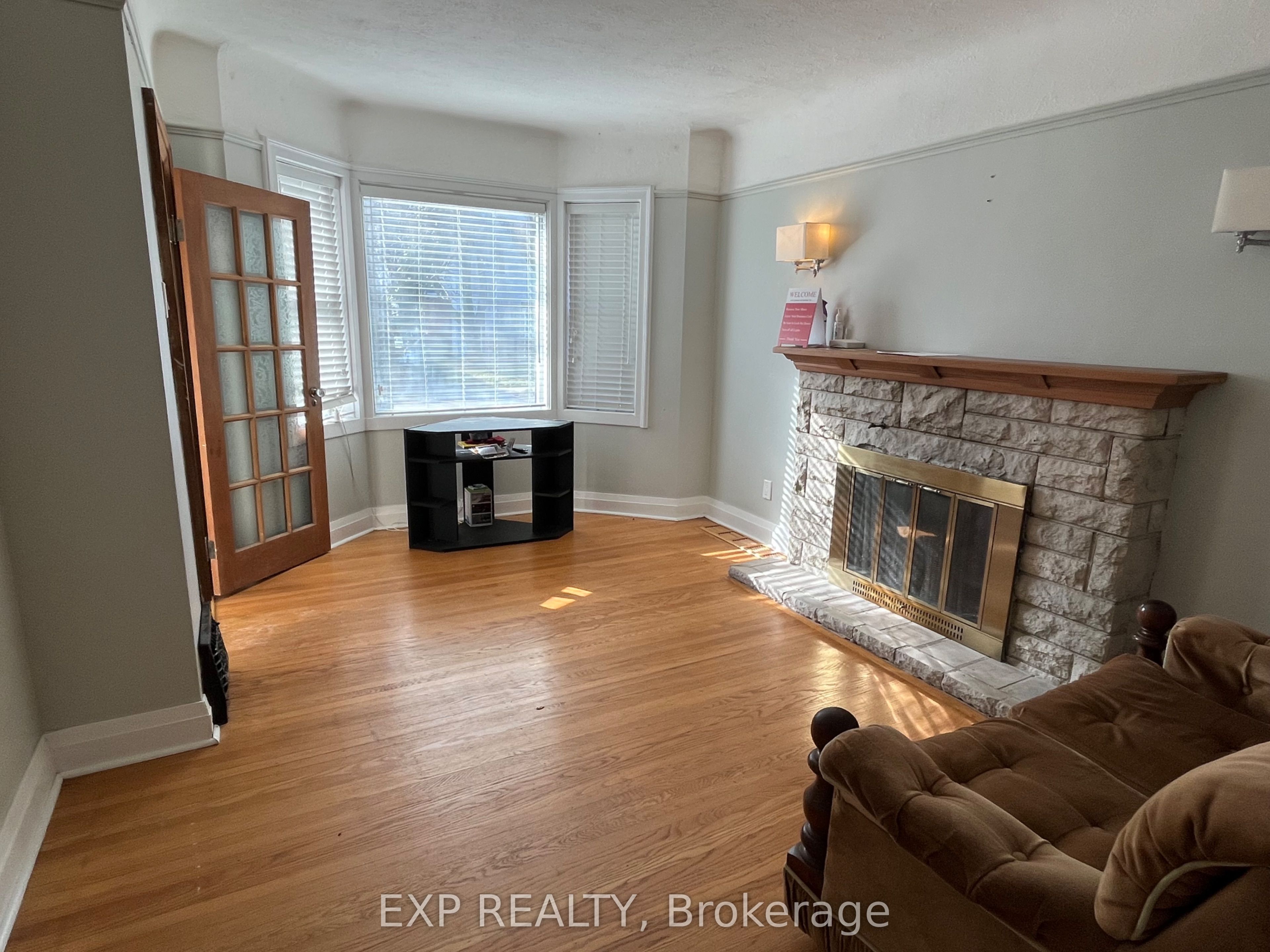 125 Haddon Avenue S Property Photo 3