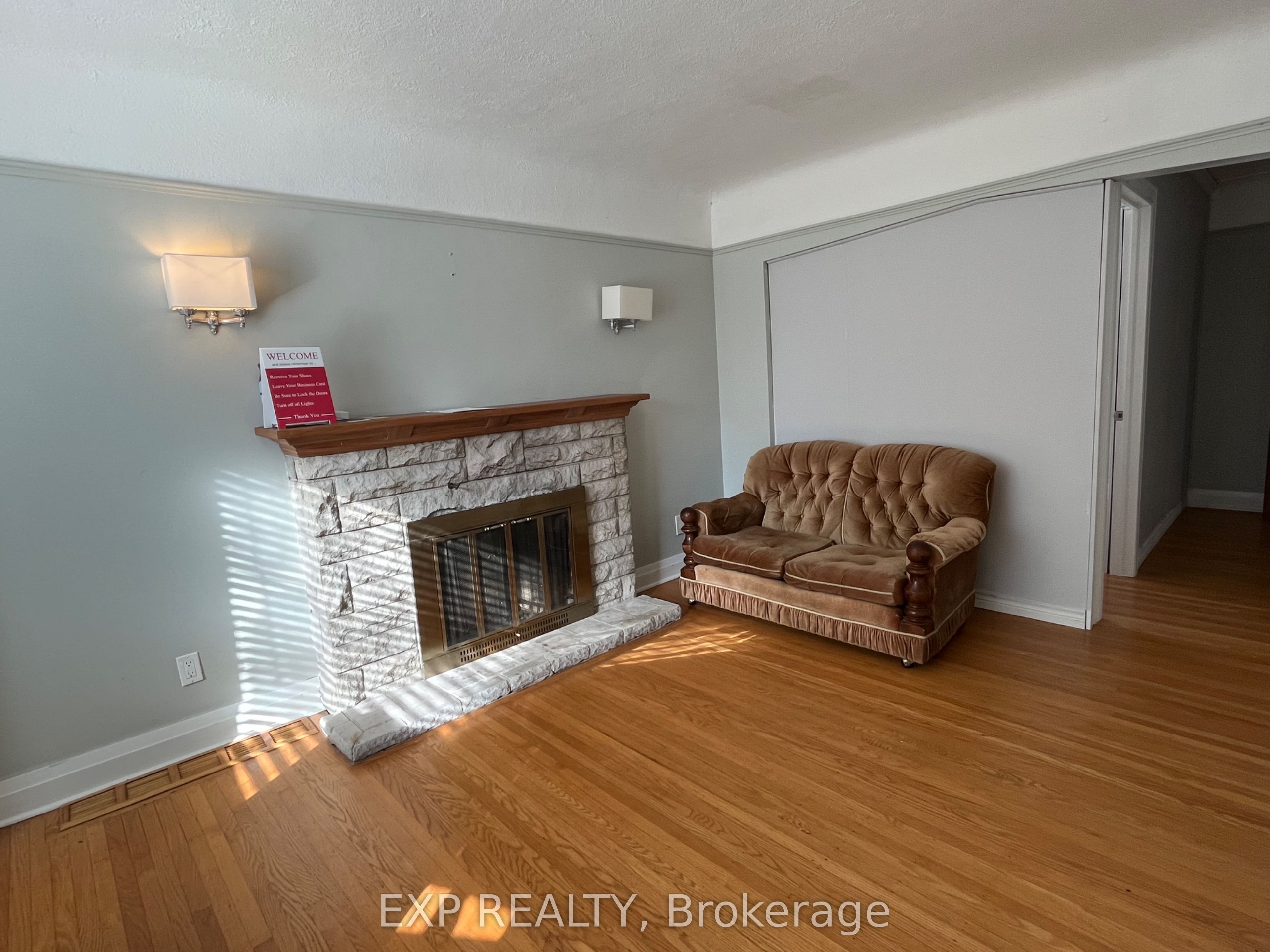 125 Haddon Avenue S Property Photo 4