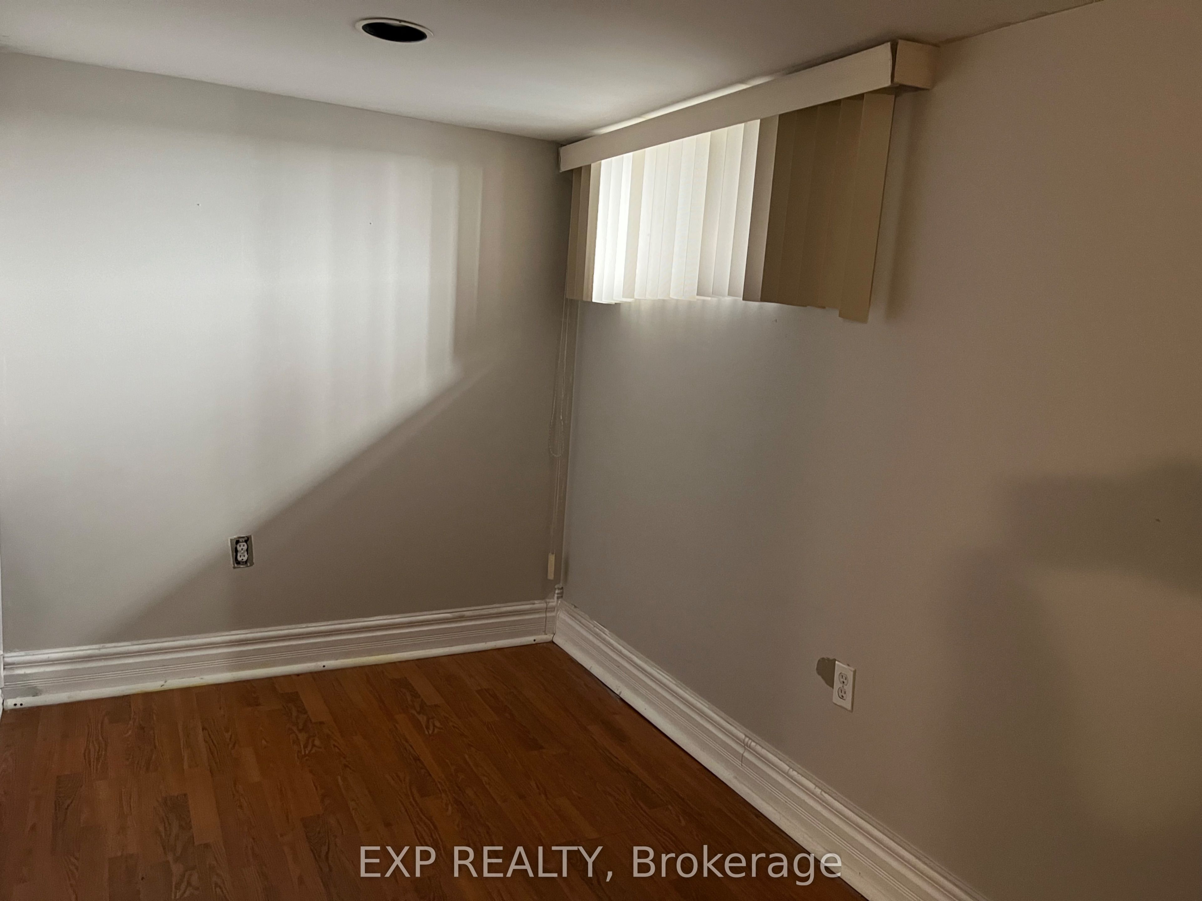 125 Haddon Avenue S Property Photo 14