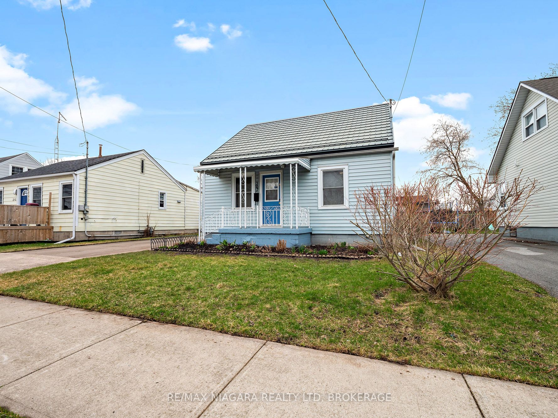 207 Gilmore Road Property Photo 2