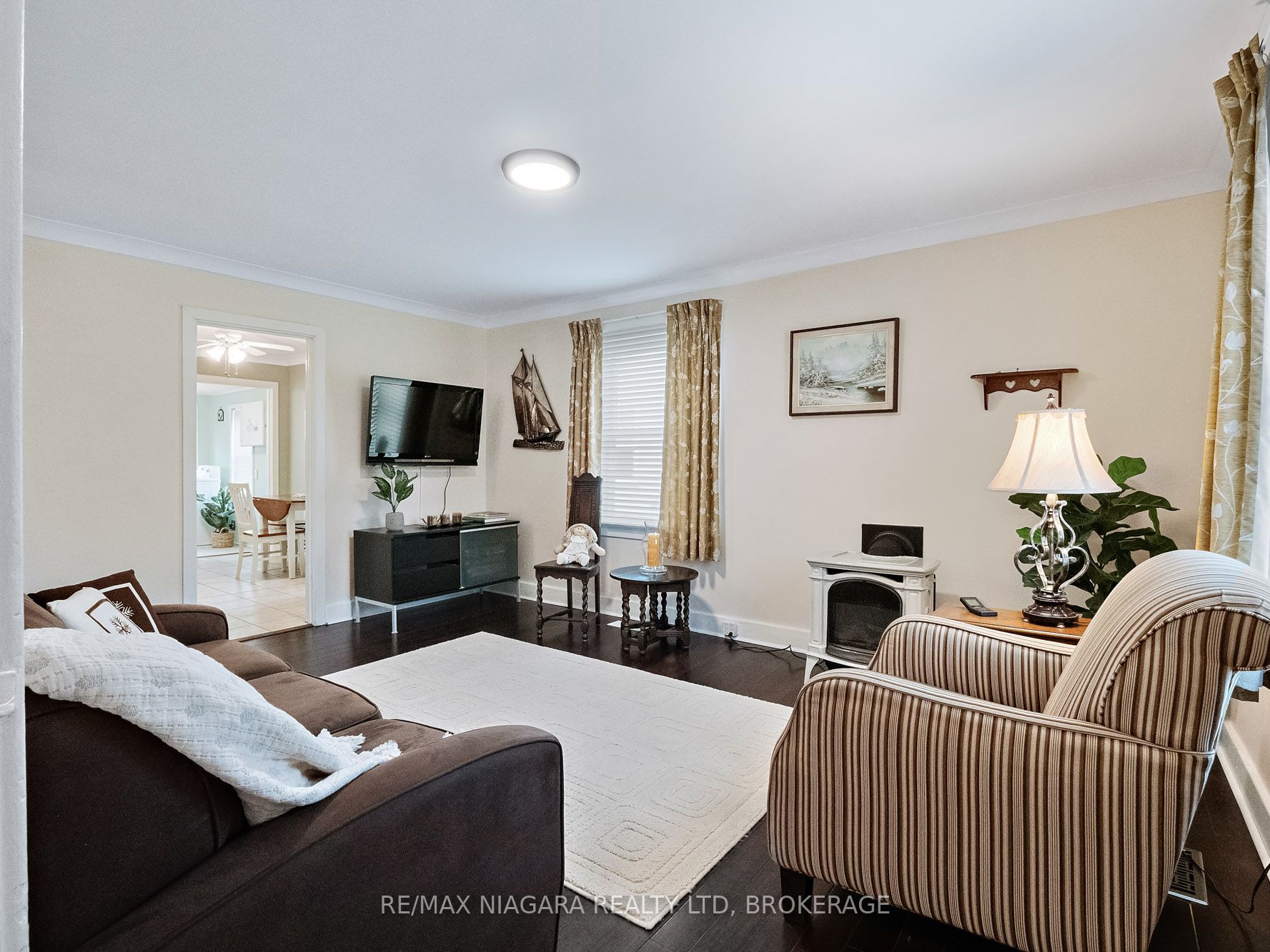 207 Gilmore Road Property Photo 4