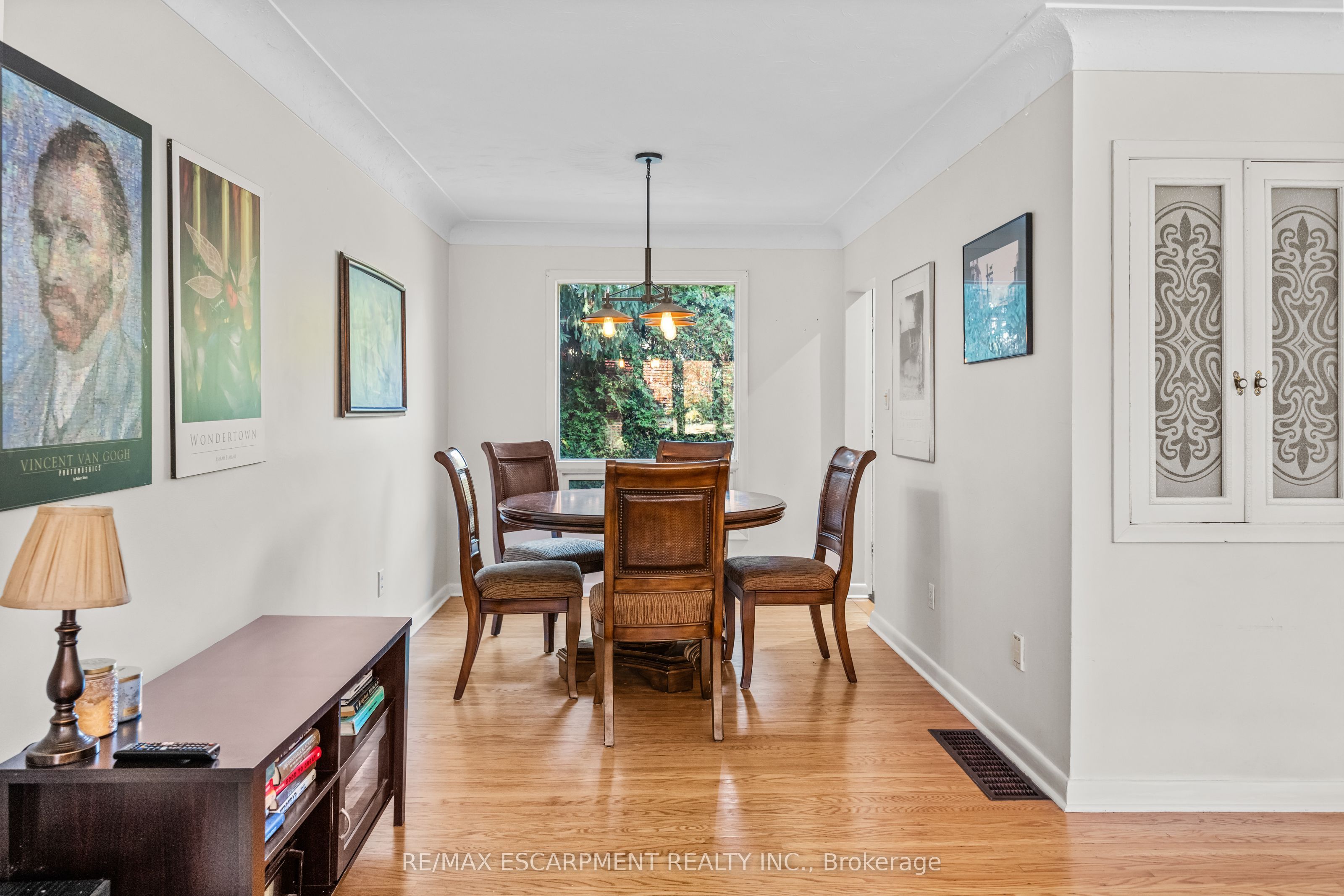375 Clarendon Drive Property Photo 10