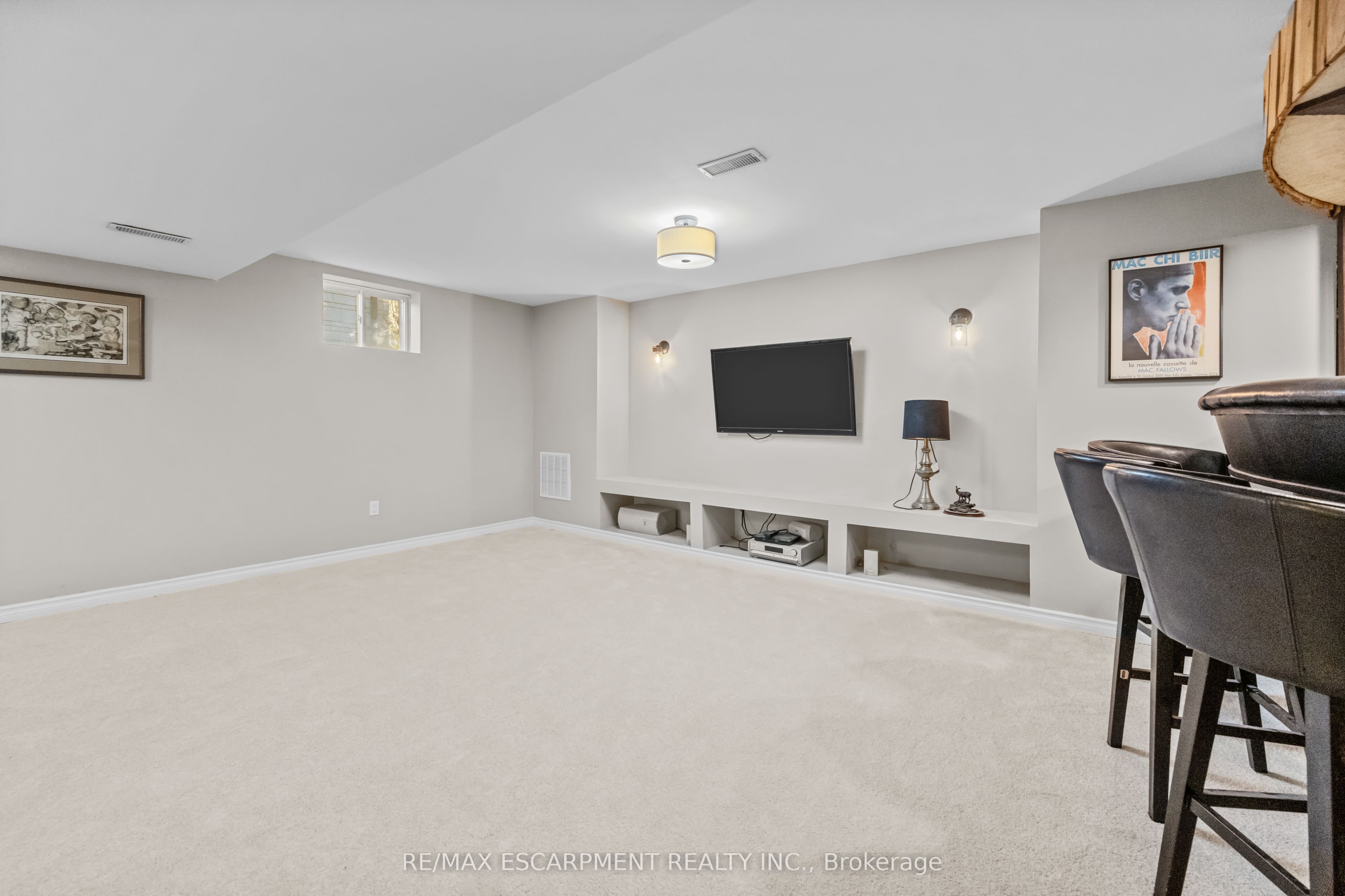 375 Clarendon Drive Property Photo 25