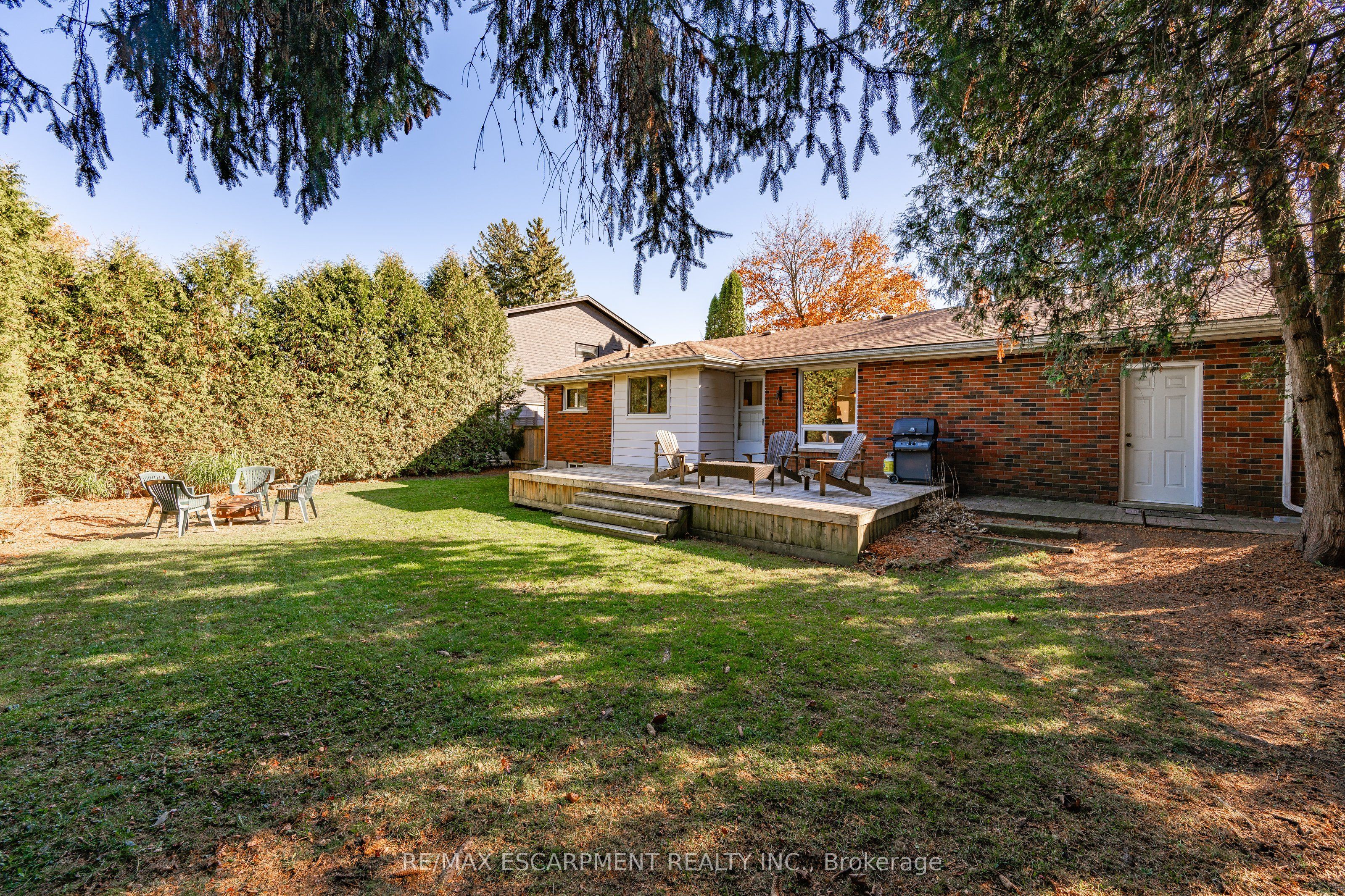 375 Clarendon Drive Property Photo 32
