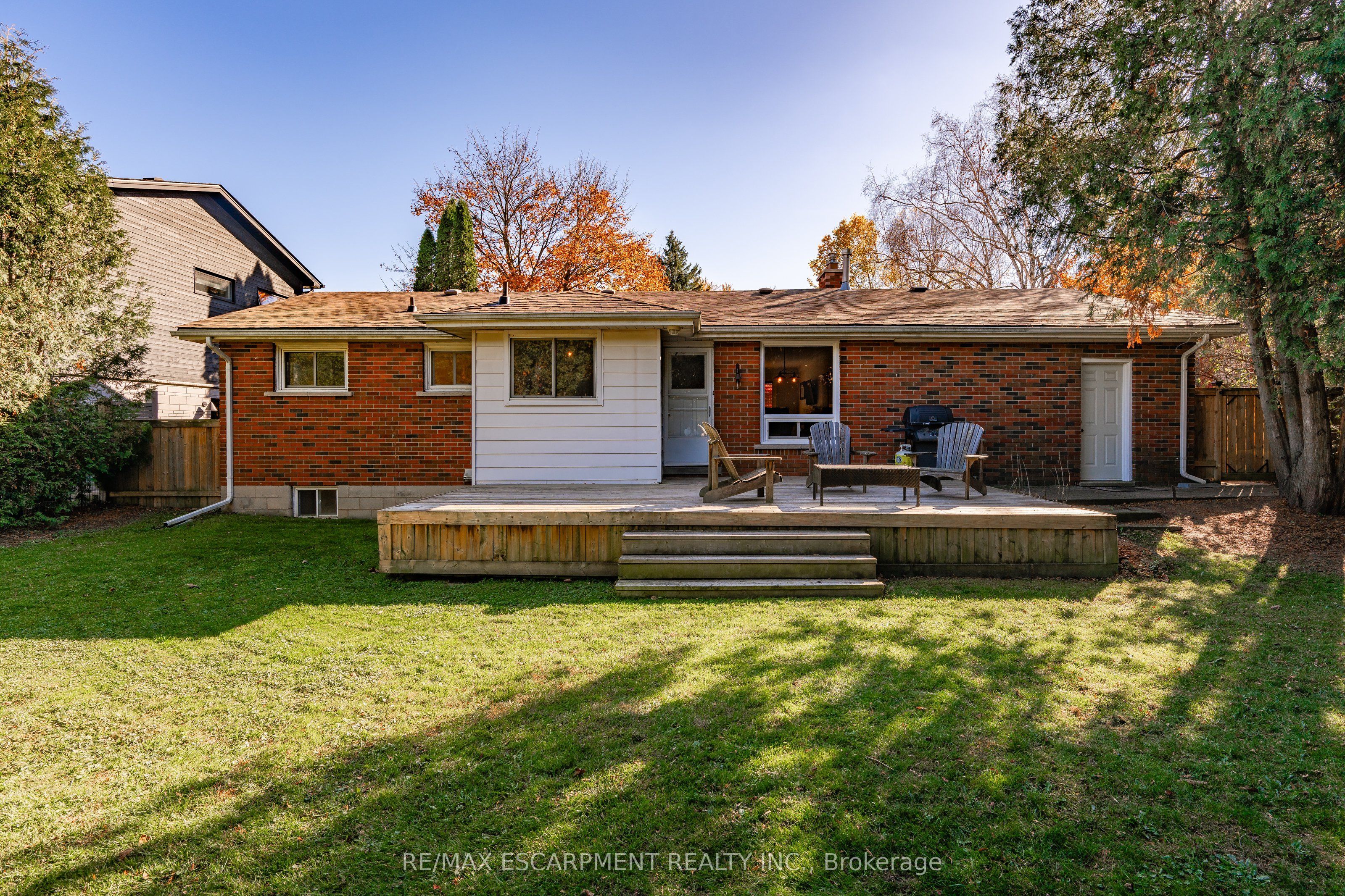 375 Clarendon Drive Property Photo 33