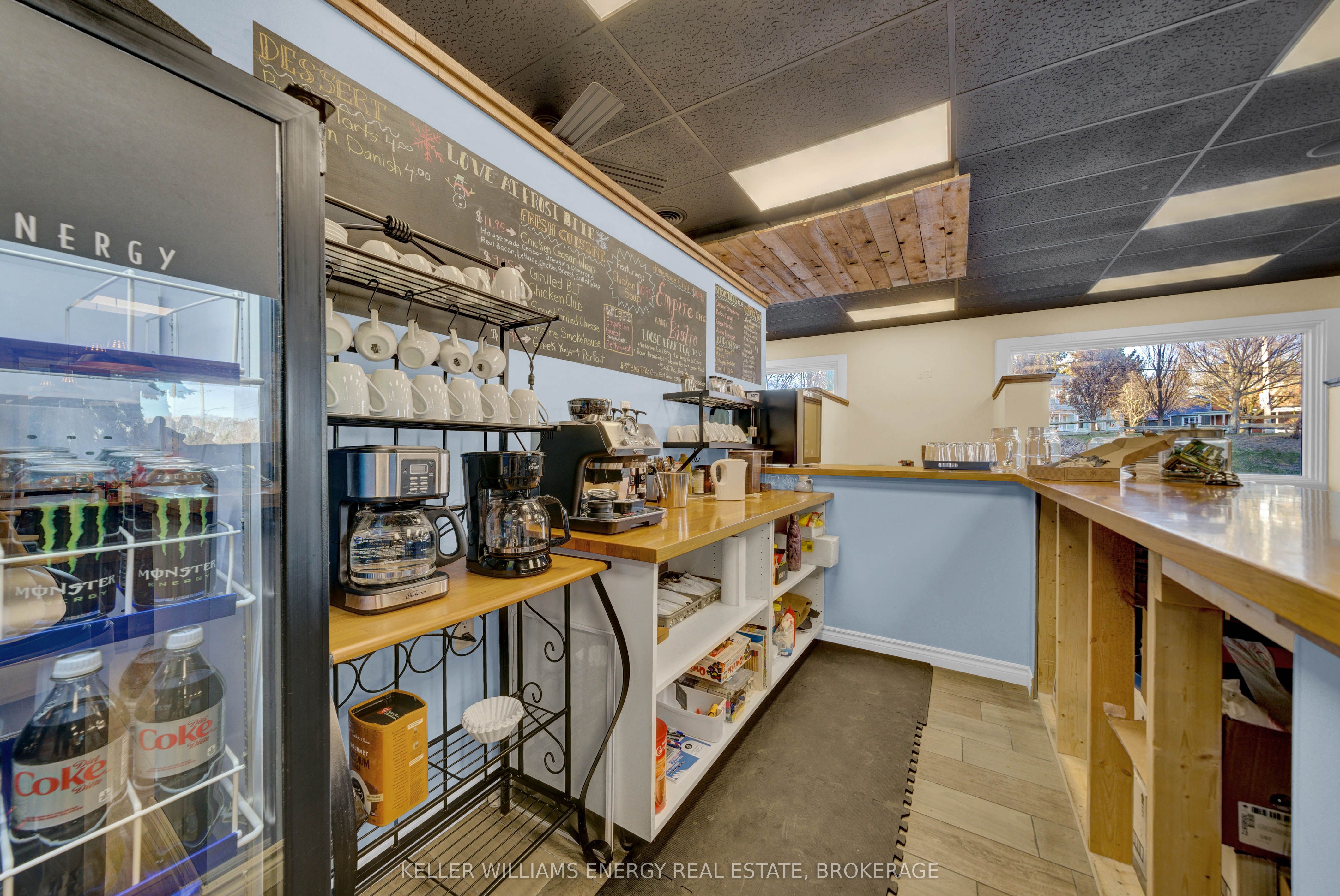 6 Stanley Street Property Photo 8