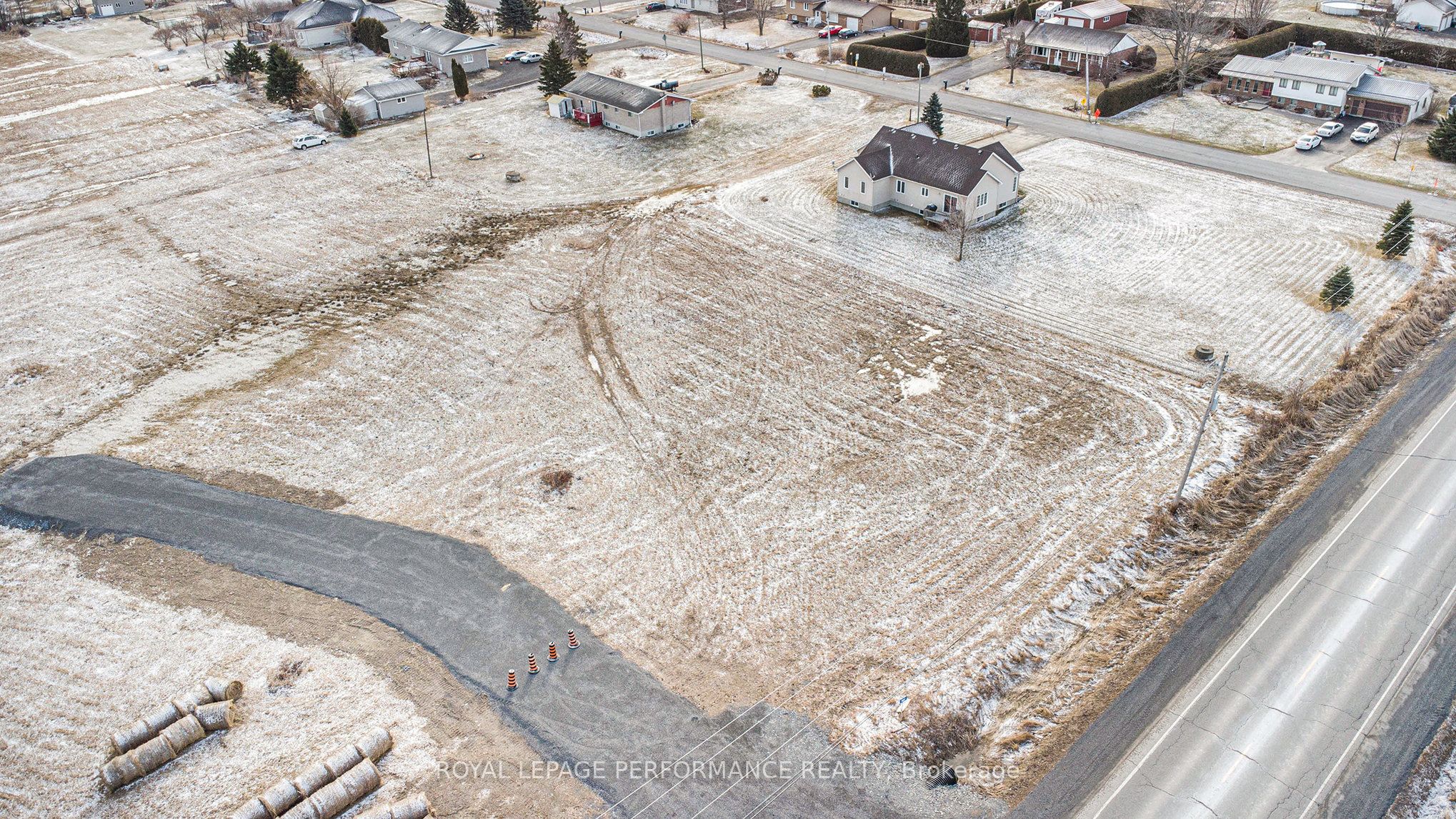 775 Limoges Road Property Photo 7