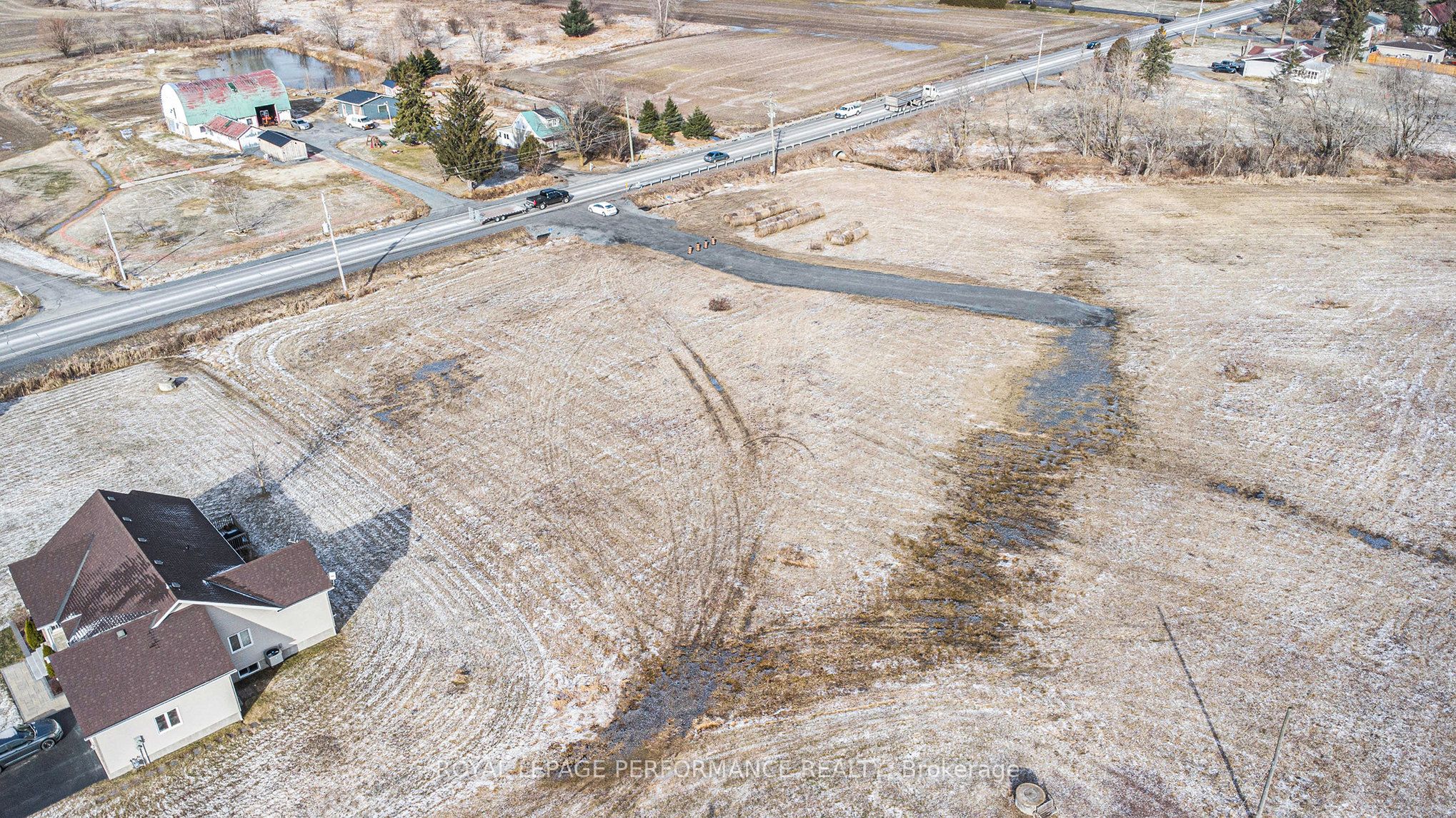 775 Limoges Road Property Photo 8