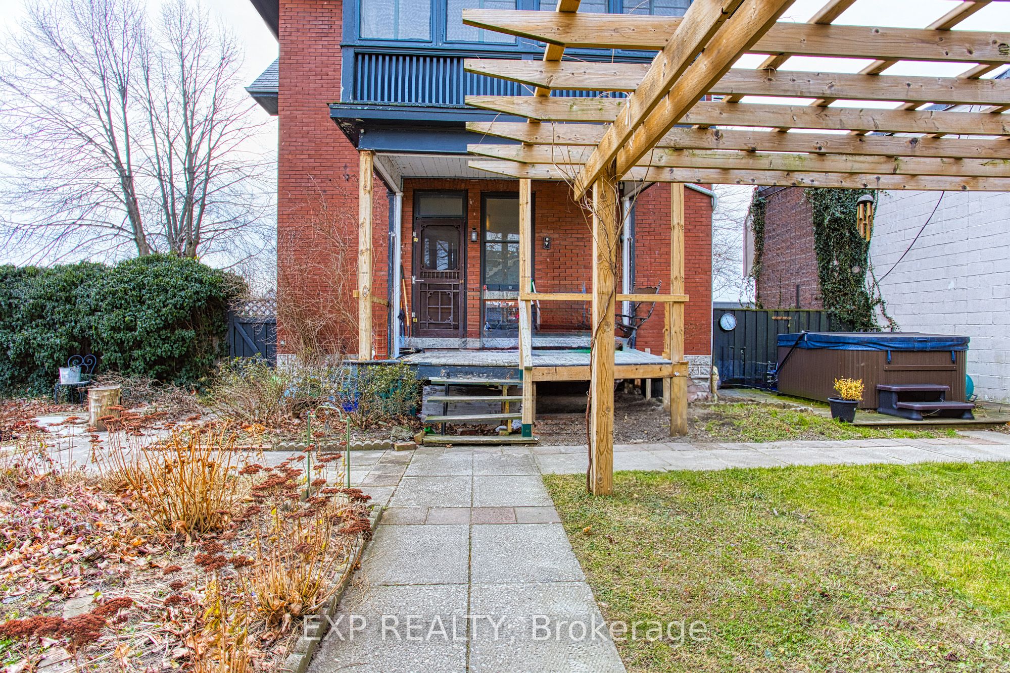 225 Broad Street Property Photo 46