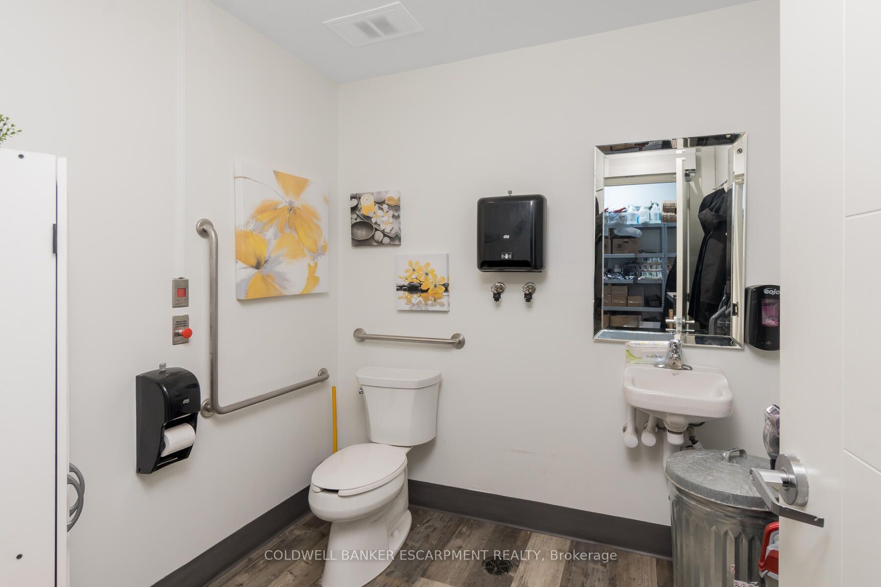 #2a - 30 Clair Road Property Photo 16