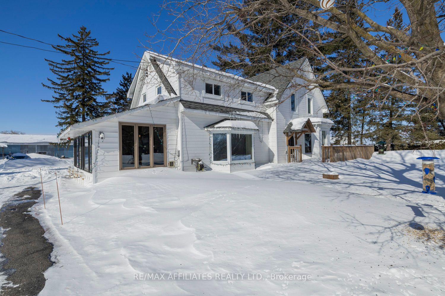 5348 Dunning Road Property Photo