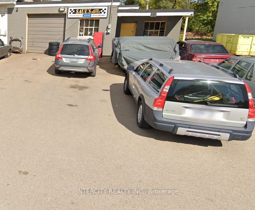 21 Industrial Street Property Photo 7