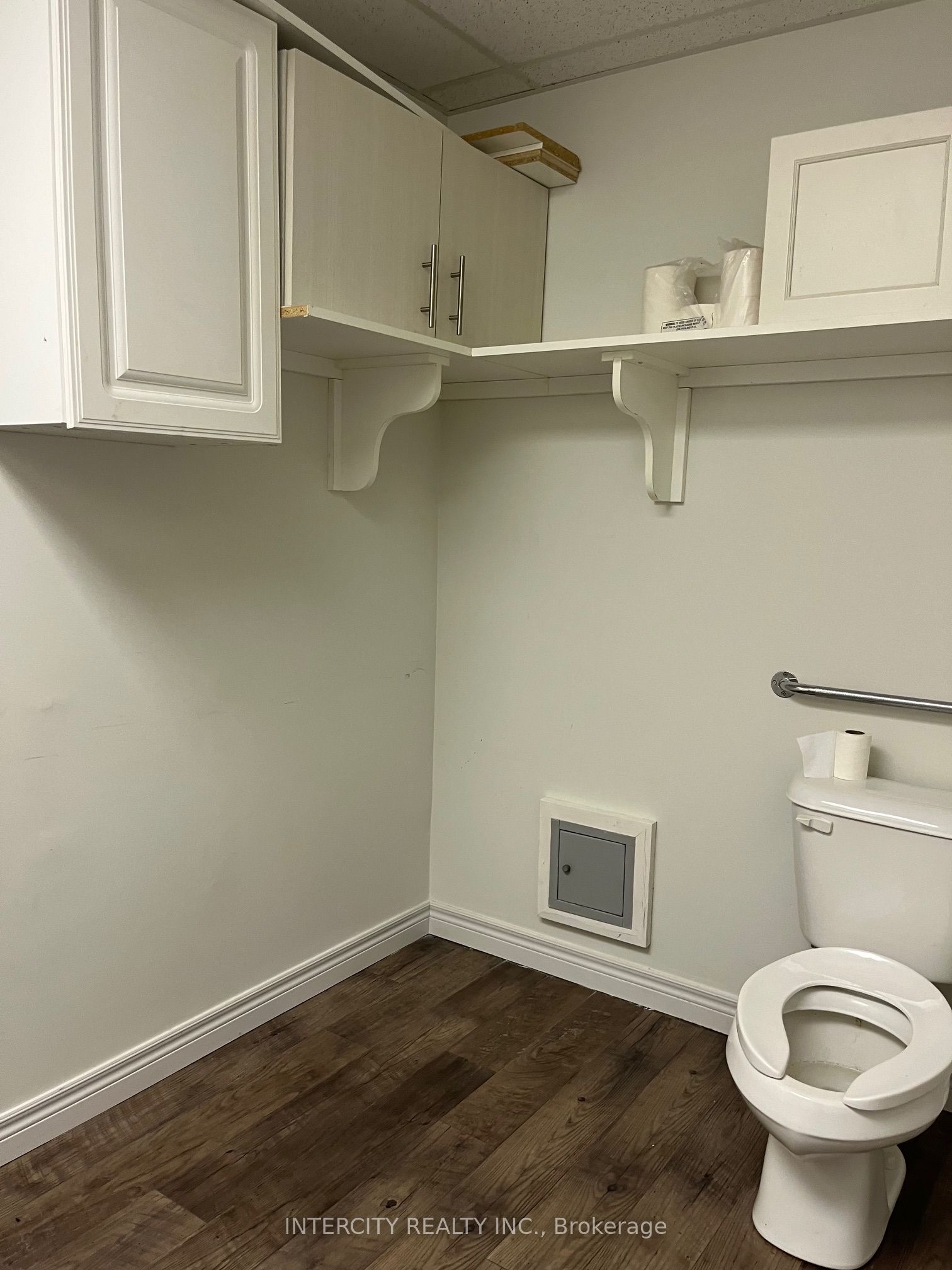 447 Elizabeth Street Property Photo 3