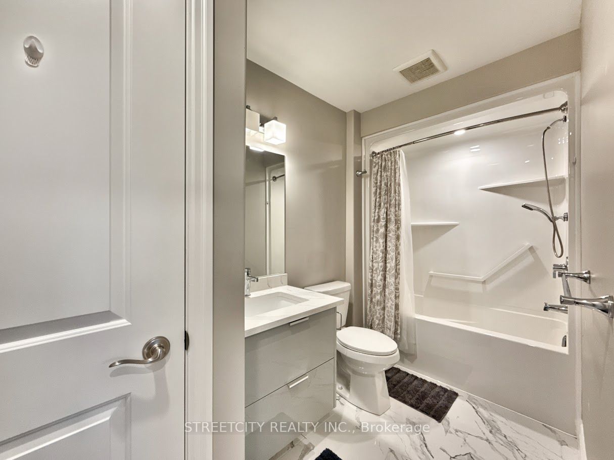 #835 - 811 Sarnia Road Property Photo 20