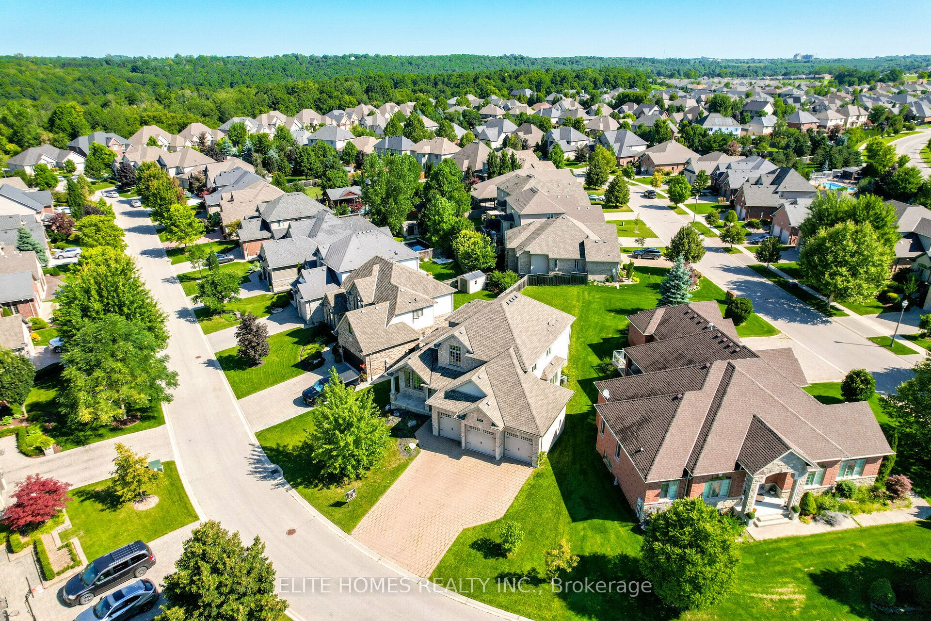 1734 Tigerlily Road Property Photo