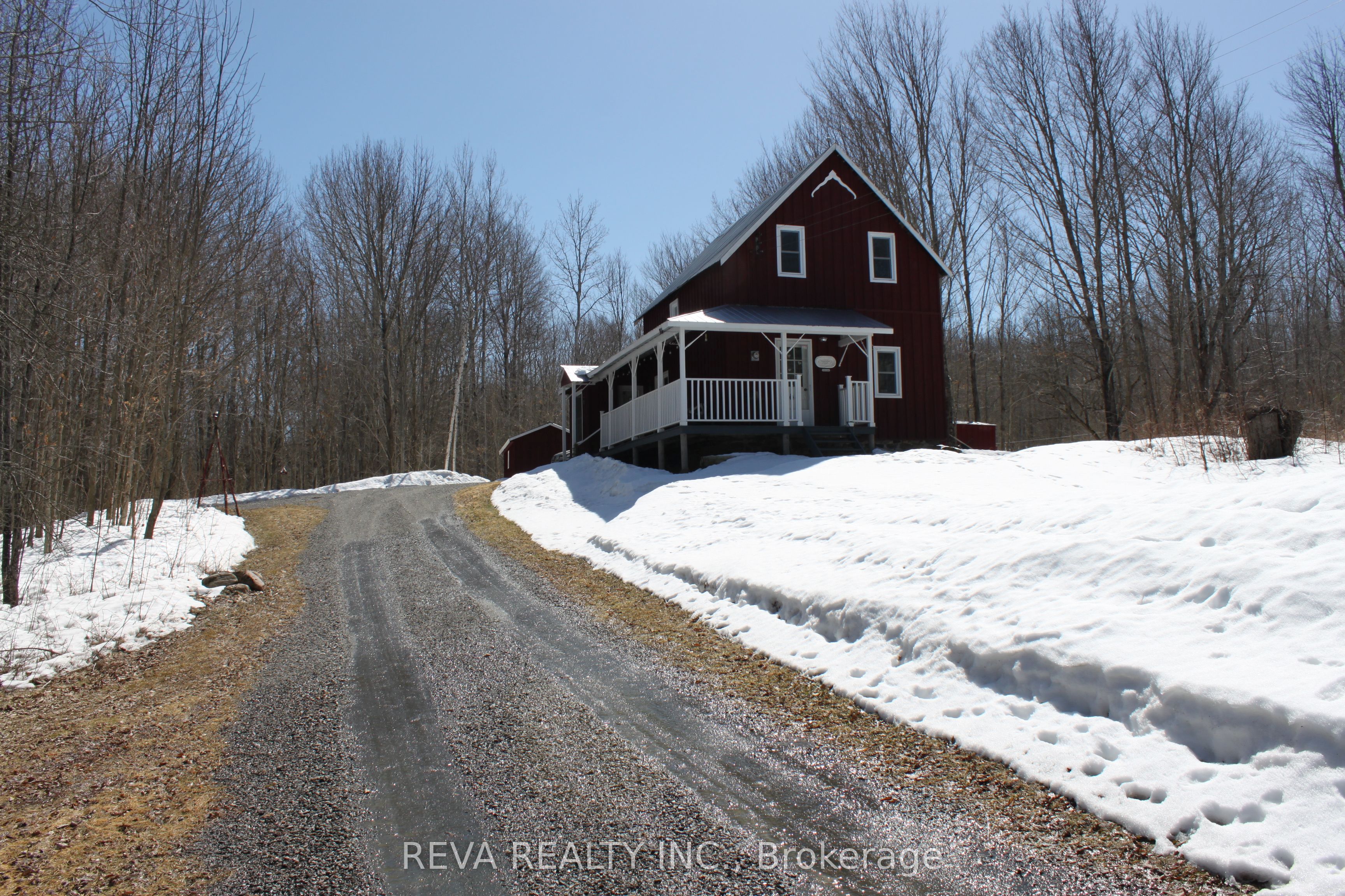 1476 Hillsview Road Property Photo