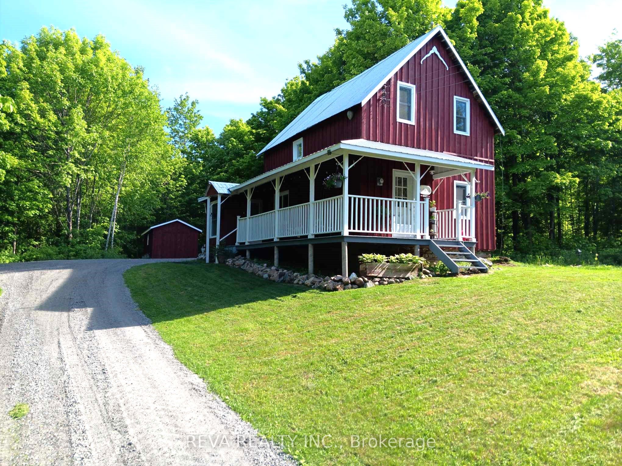 1476 Hillsview Road Property Photo 1