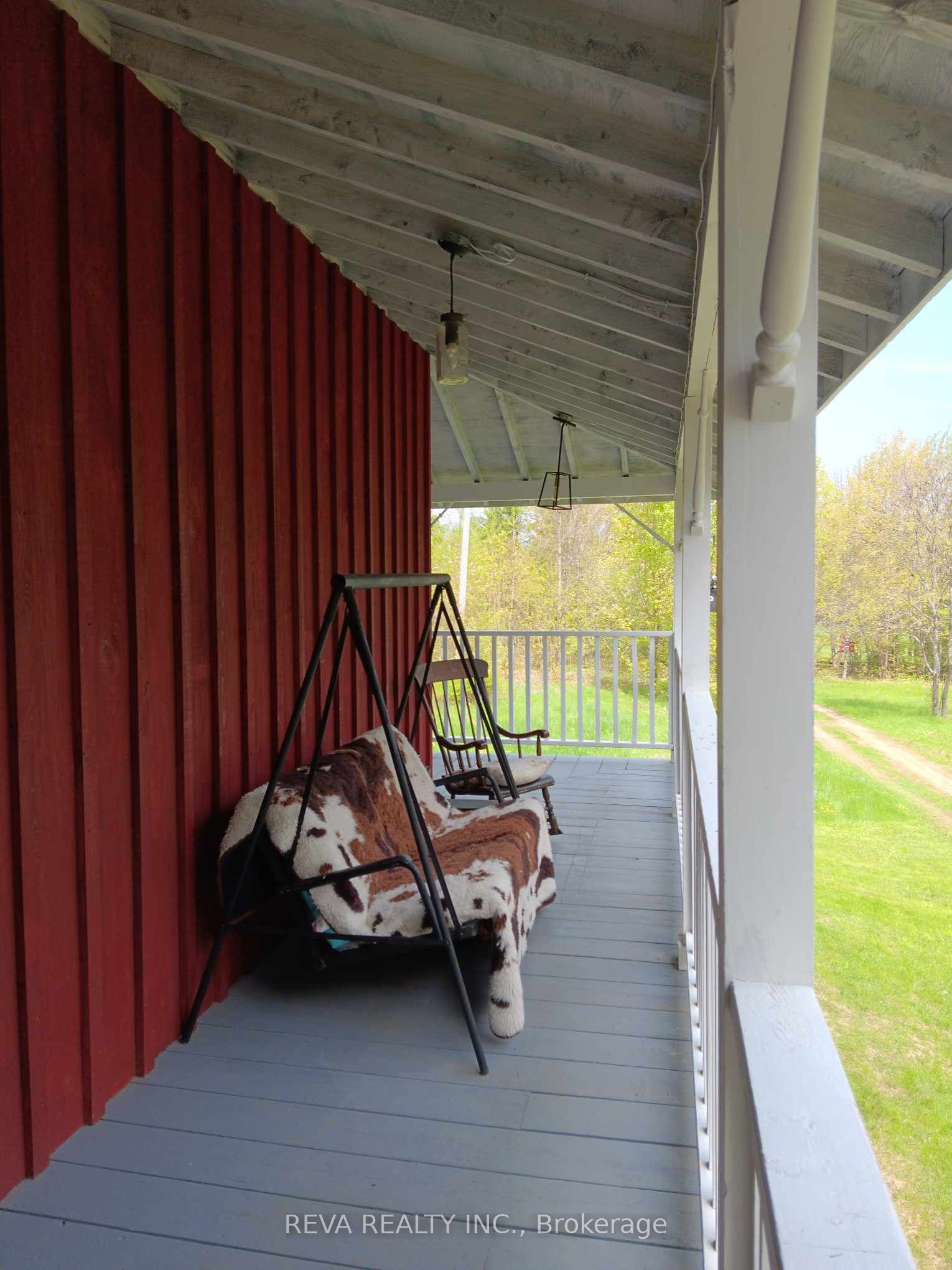 1476 Hillsview Road Property Photo 21