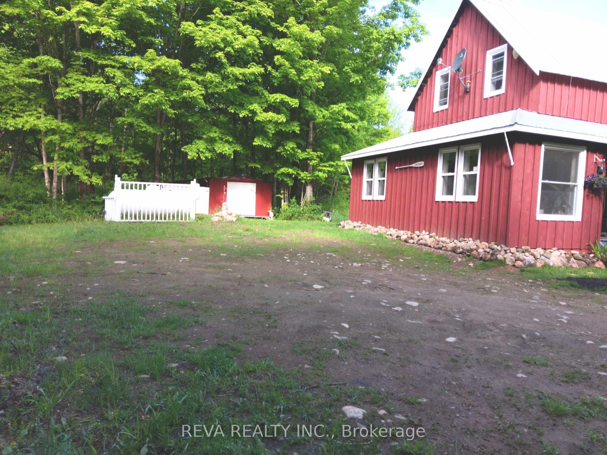 1476 Hillsview Road Property Photo 33