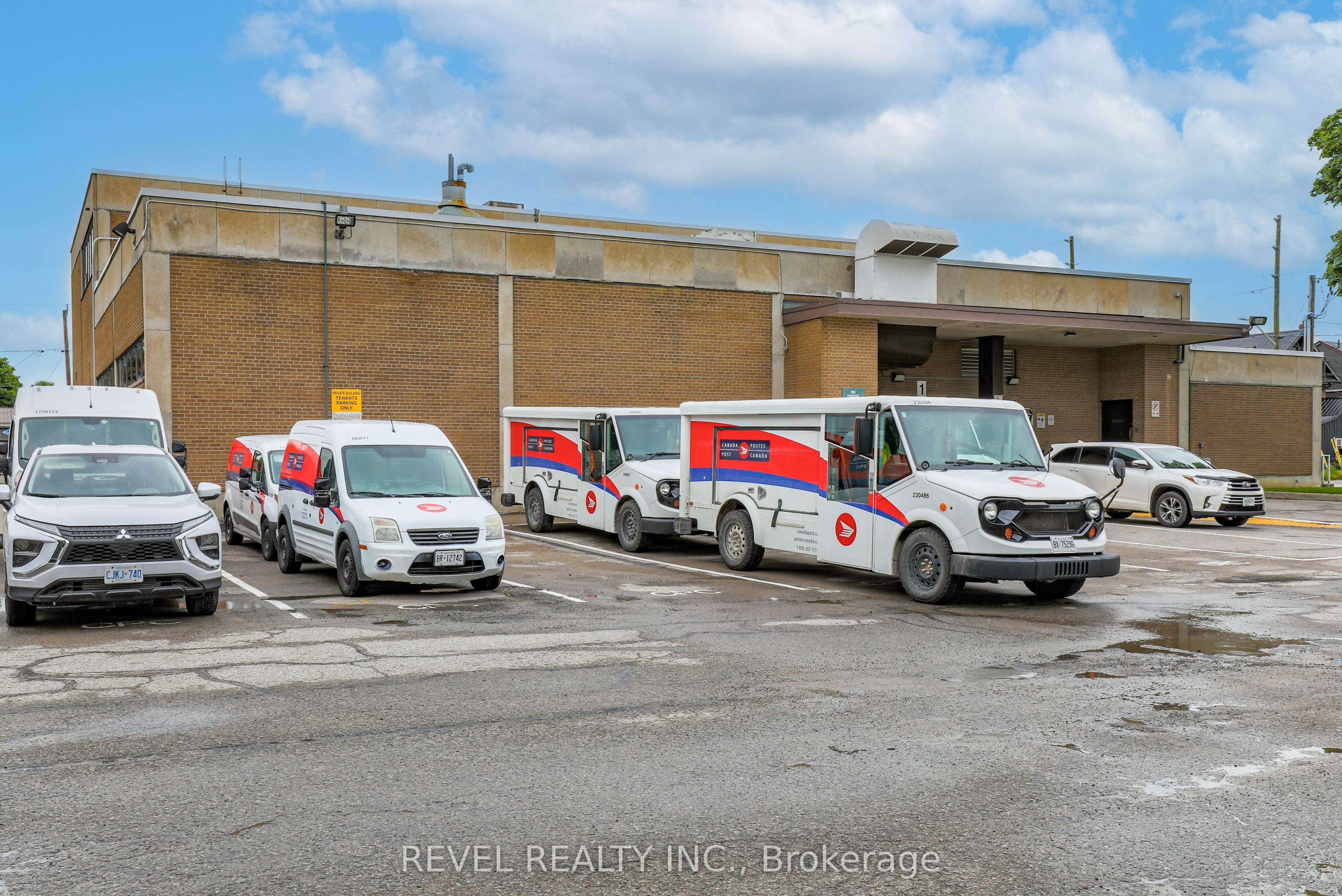 #upper 3 - 34 Cambridge Street Property Photo 23