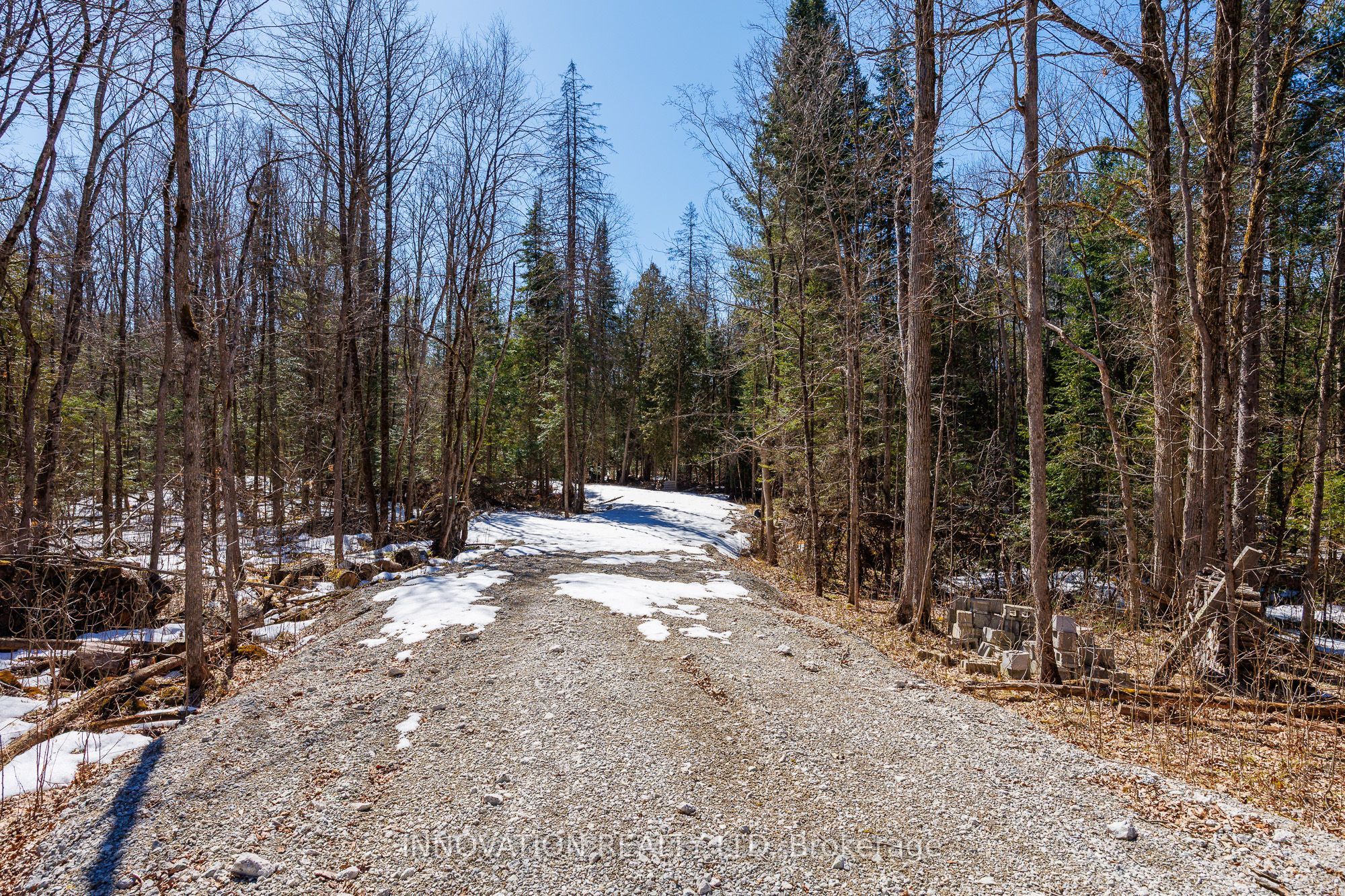 1681 Quarry Road Property Photo 1