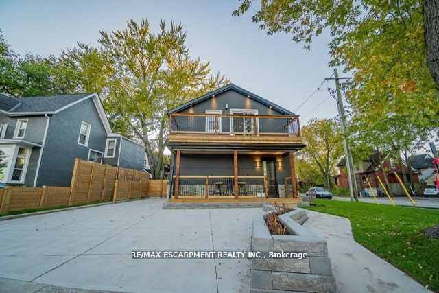 4733 River Road Property Photo 2