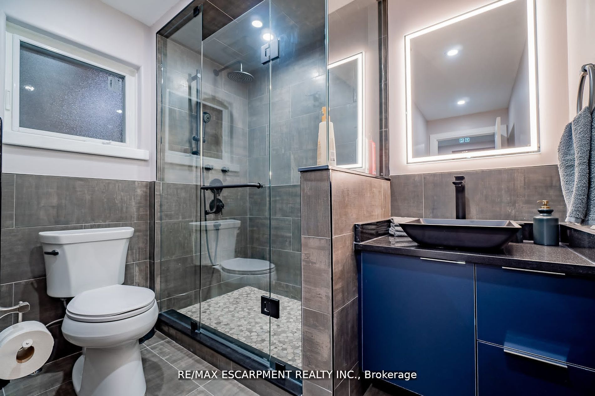 4733 River Road Property Photo 28