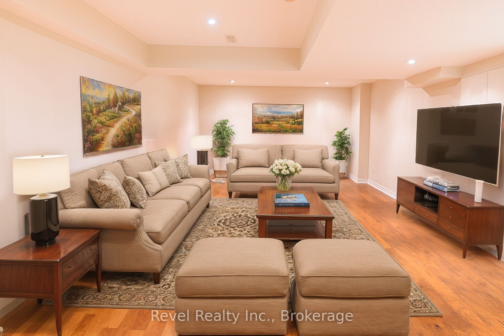 110 Napier Street W 19 Property Photo 10