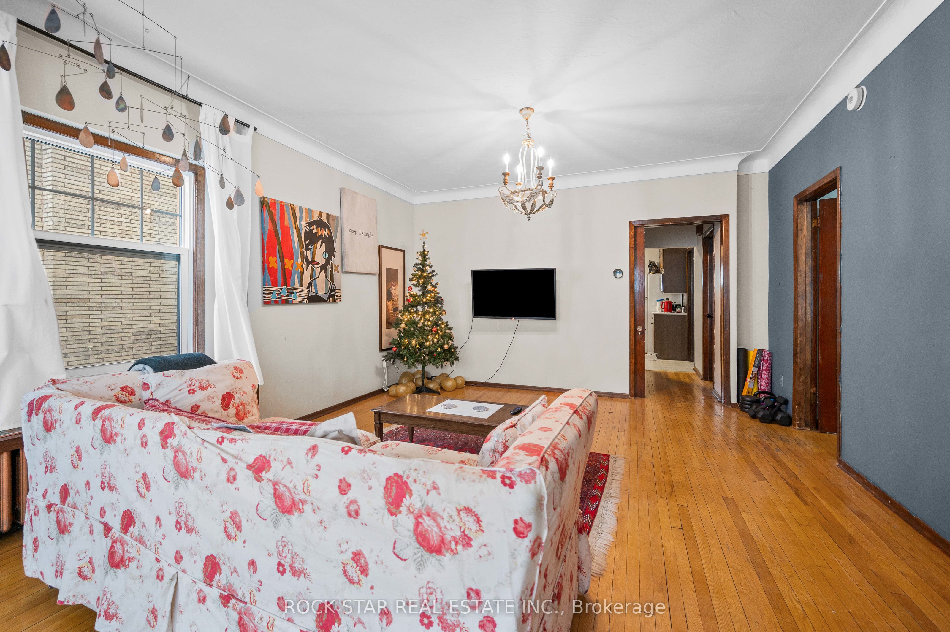 49 Proctor Boulevard Property Photo 10