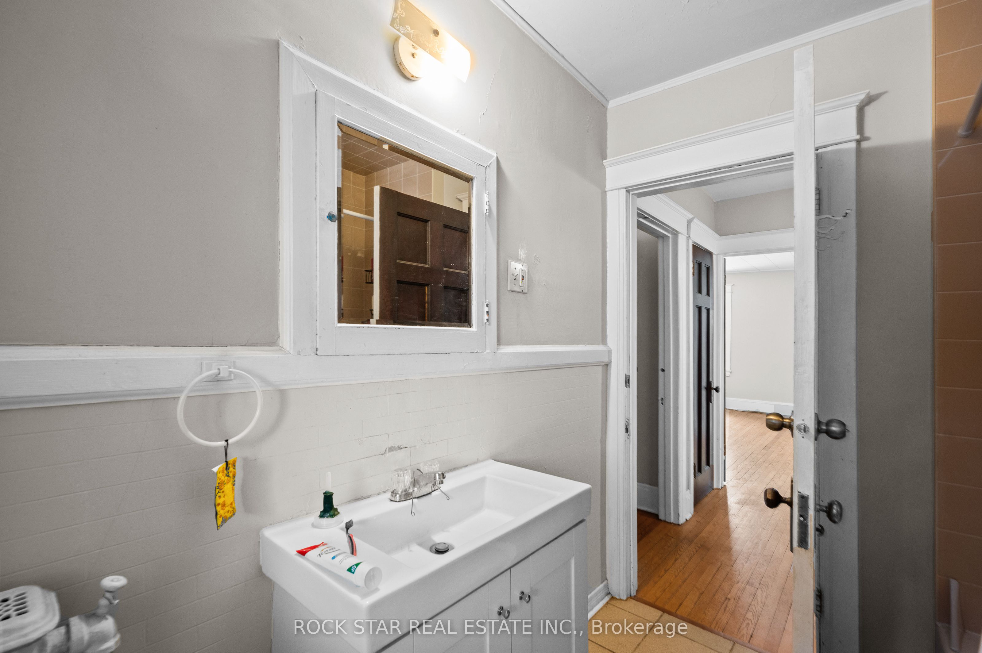 49 Proctor Boulevard Property Photo 27