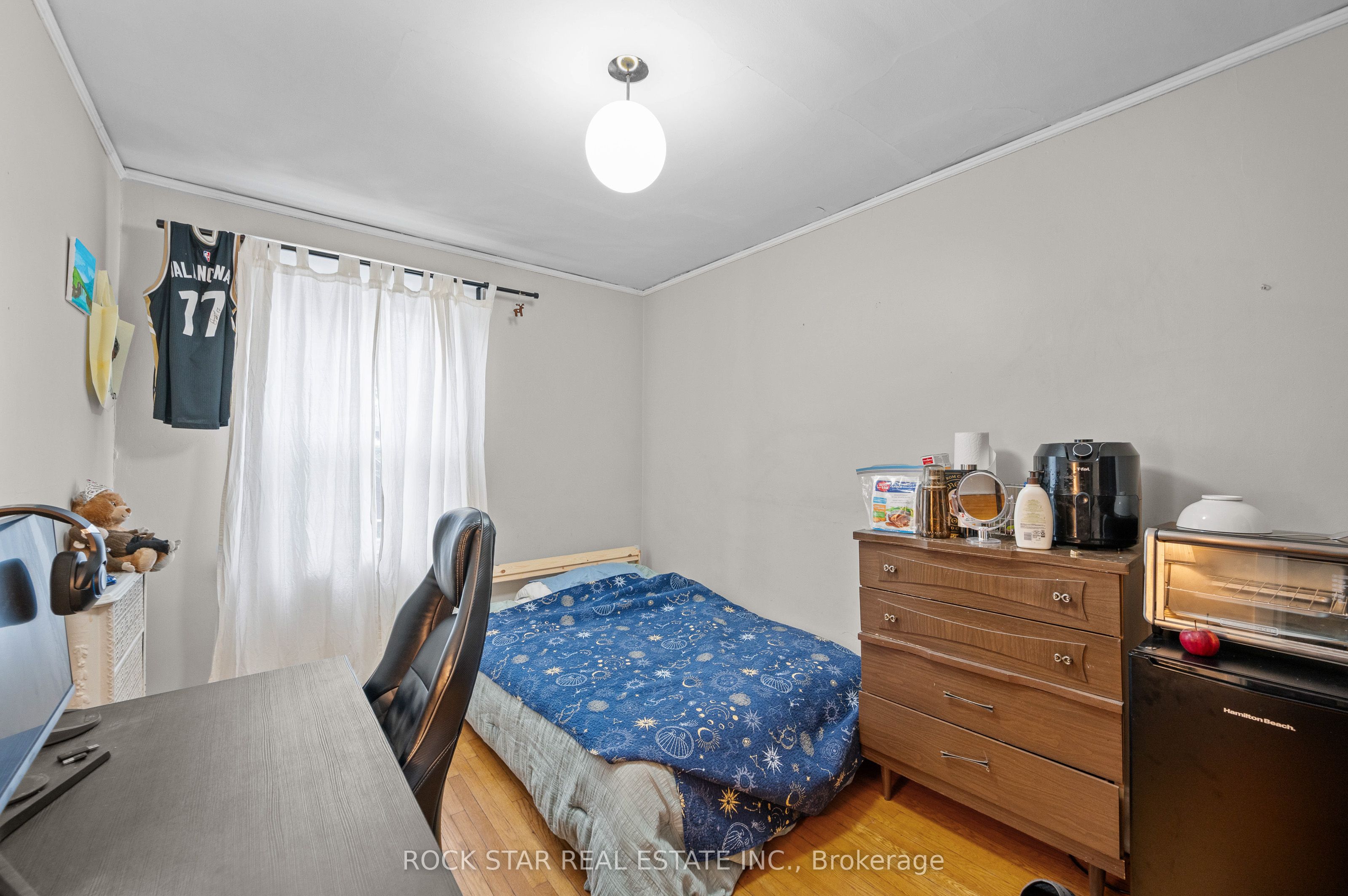 49 Proctor Boulevard Property Photo 33