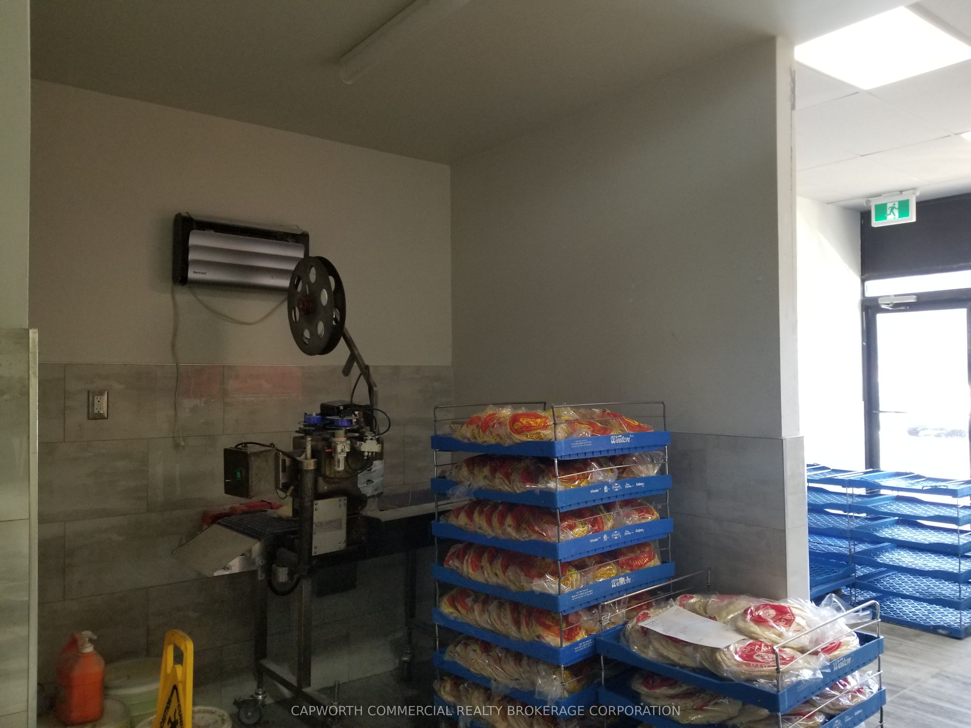 #312 - 1228 Old Innes Road Property Photo 5