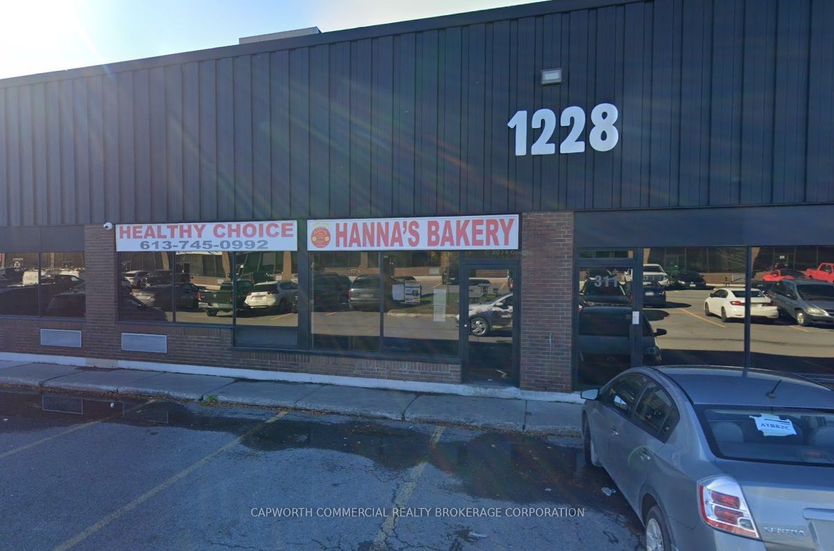 #312 - 1228 Old Innes Road Property Photo 16